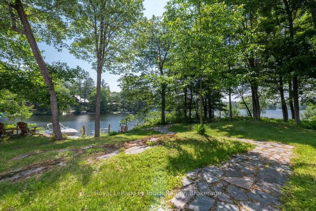 212 Wild Rice Trail SE