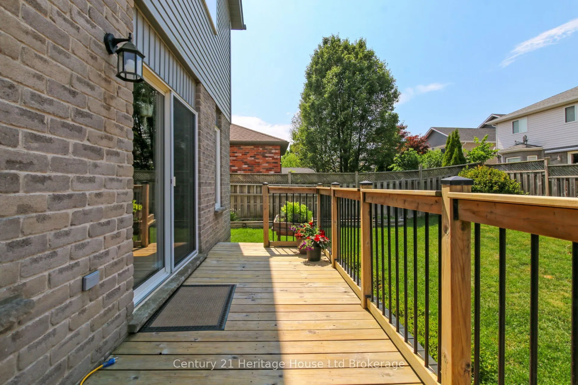 63 Woodhatch Crescent