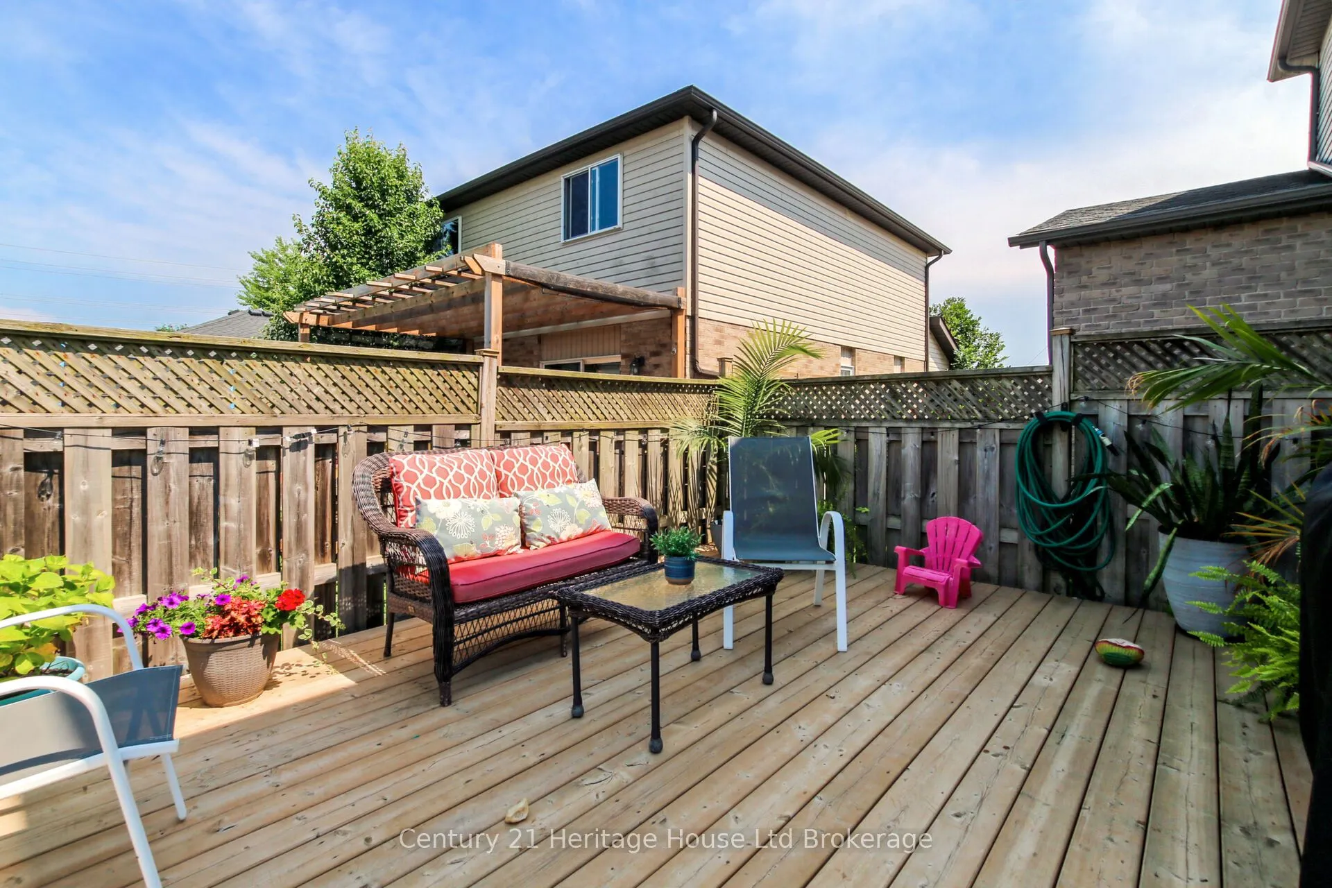 63 Woodhatch Crescent