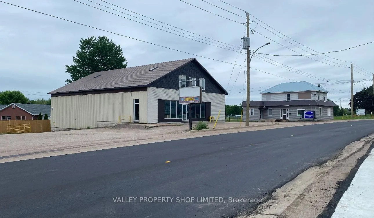 1043 Pembroke Street W