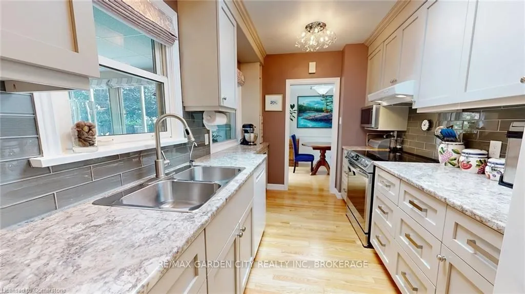 25 Garden Drive