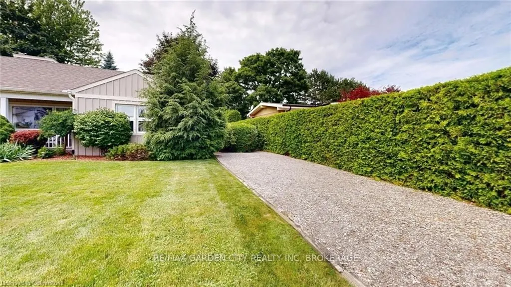 25 Garden Drive