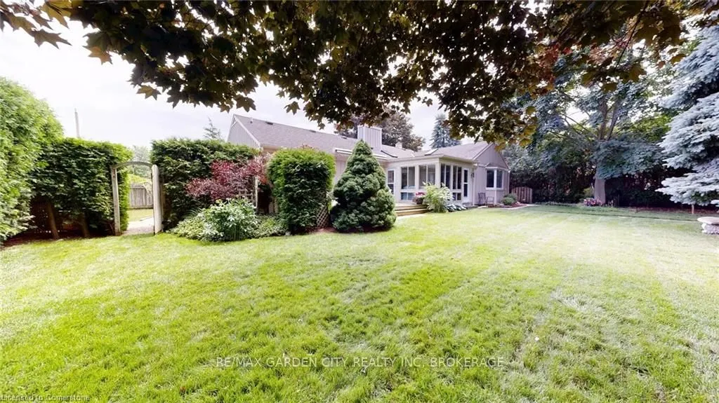 25 Garden Drive