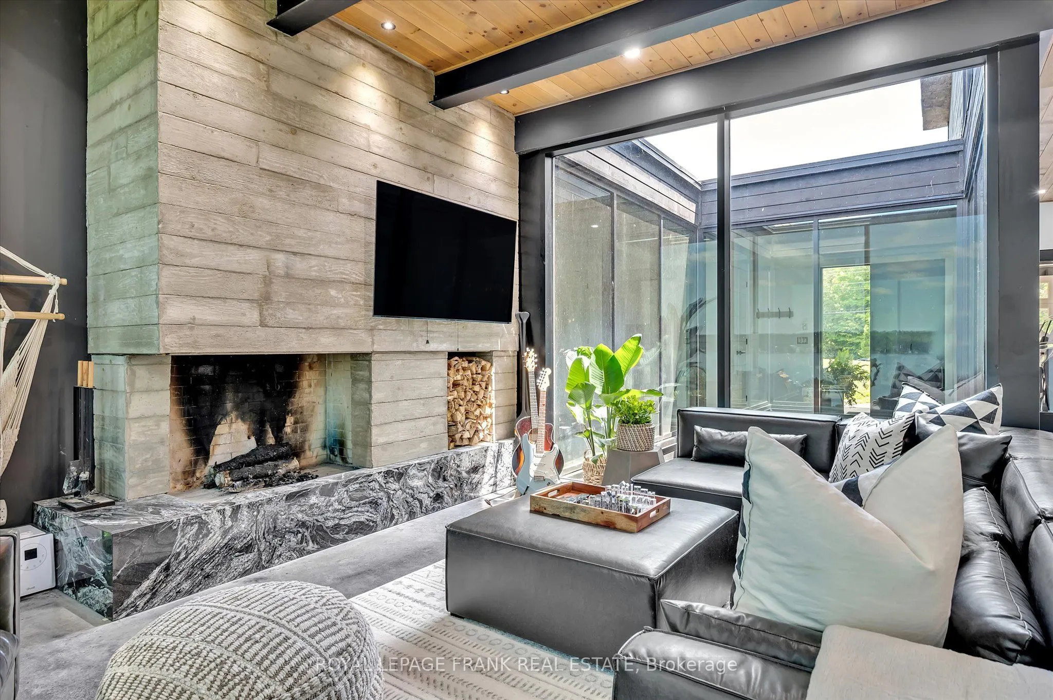 910 Birchview Road