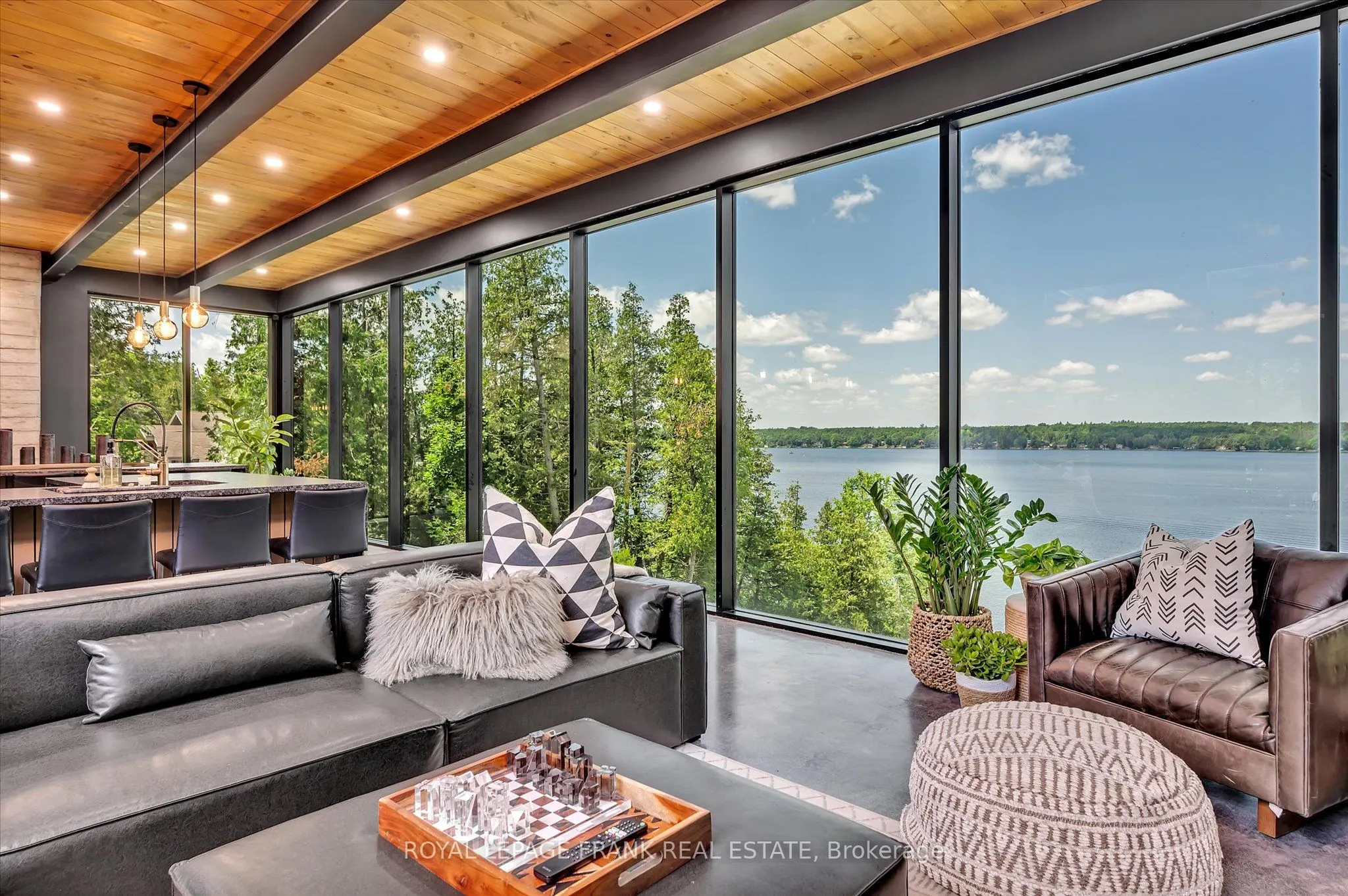 910 Birchview Road