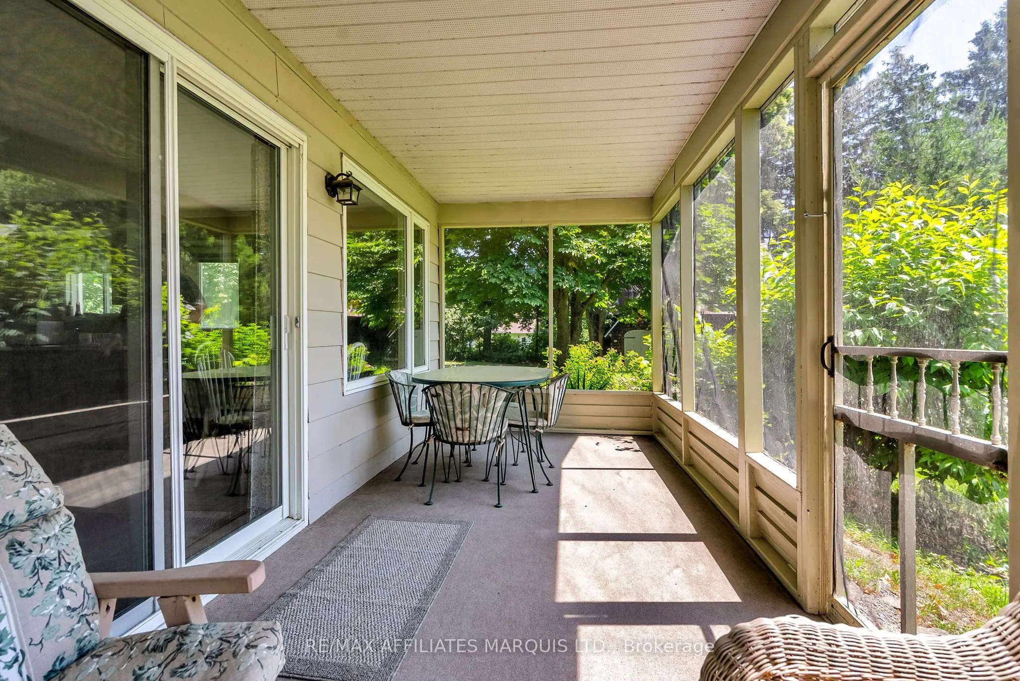 20824 South Service Road