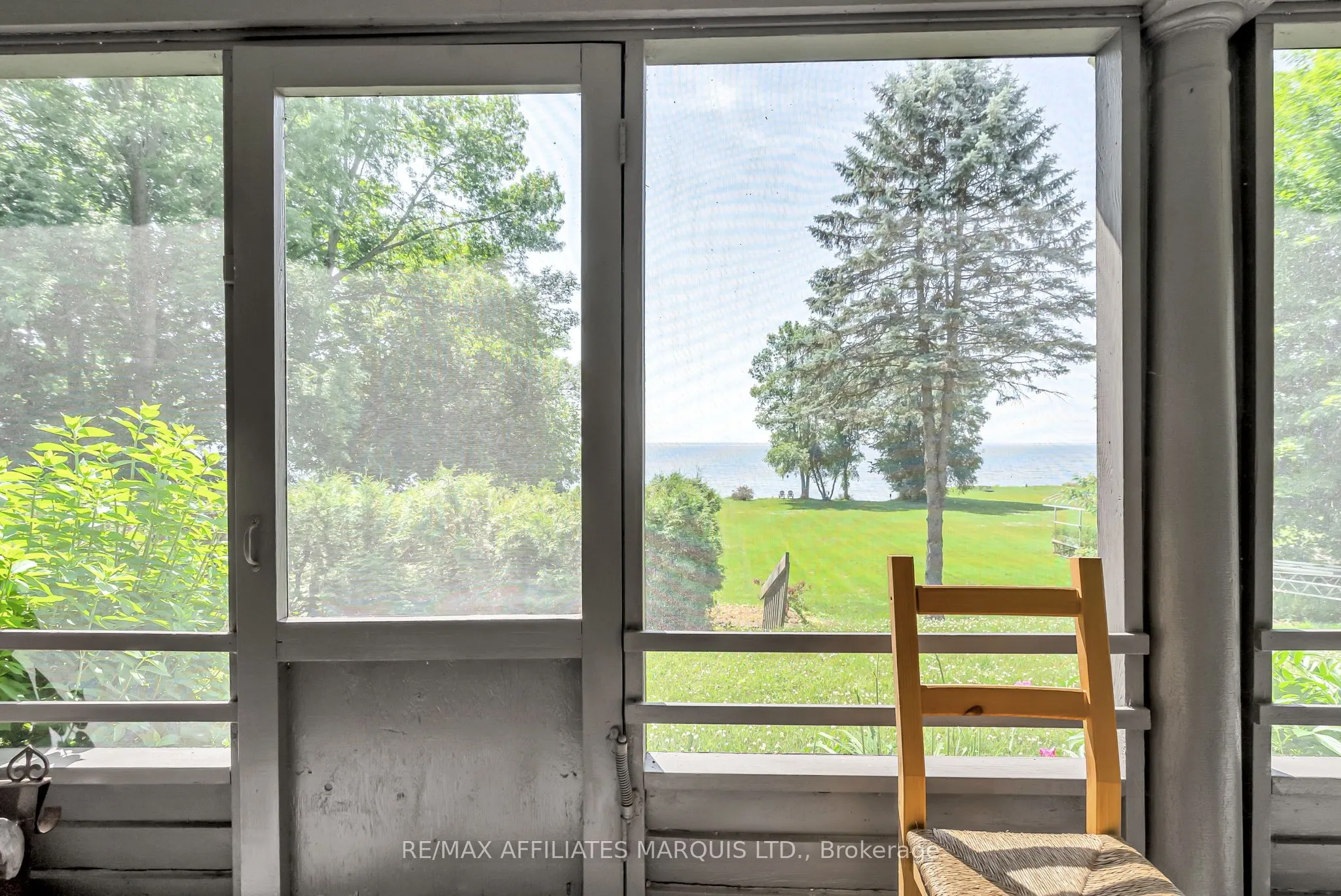 20824 South Service Road