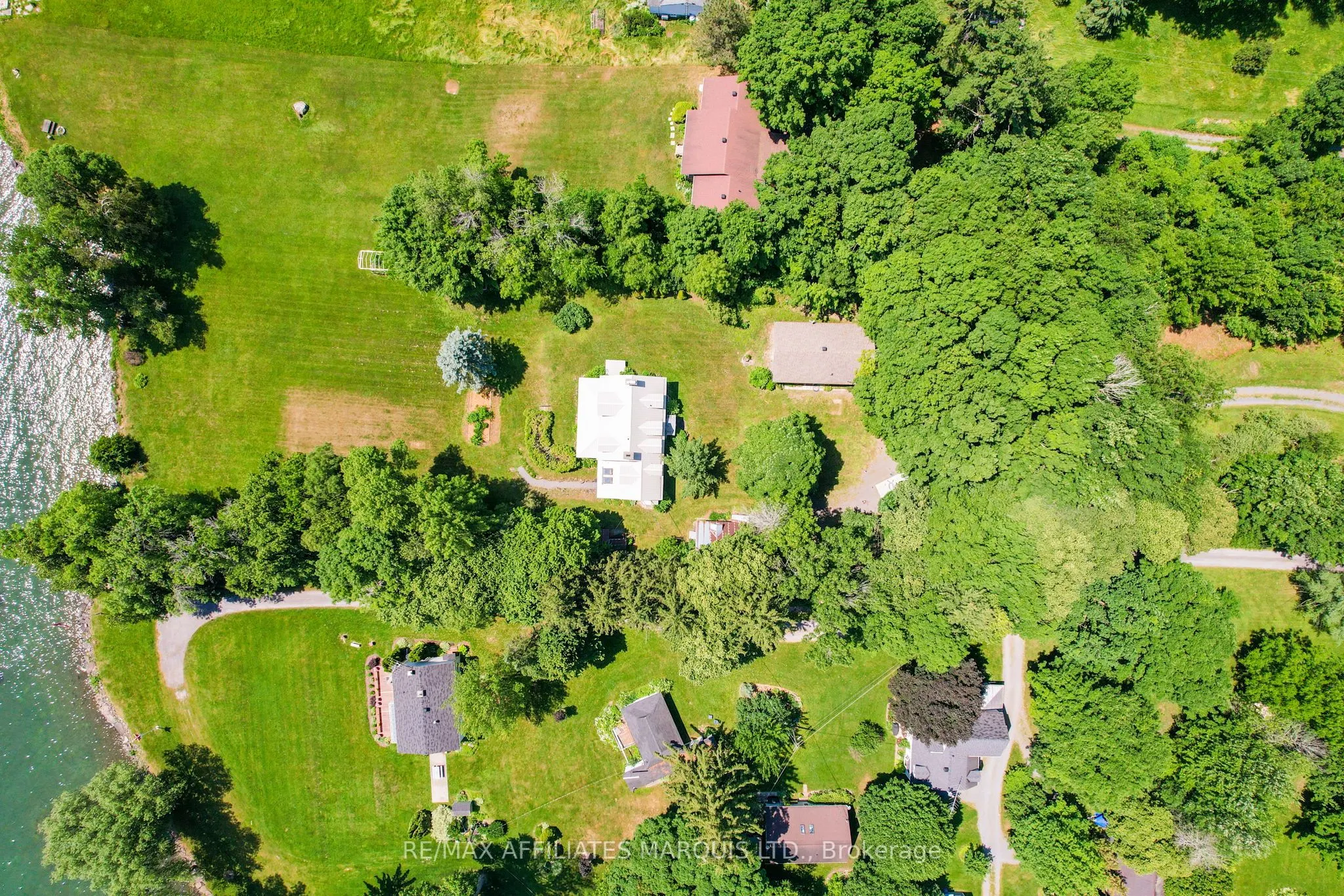 20824 South Service Road