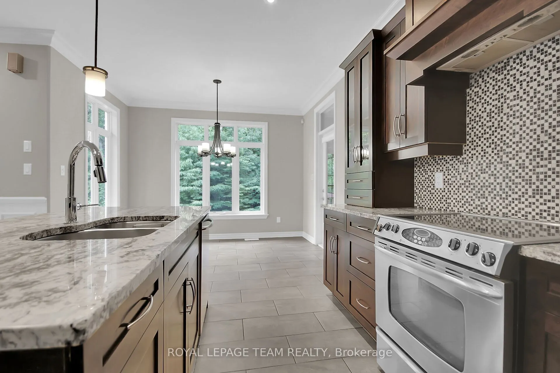 142 West Ridge Drive