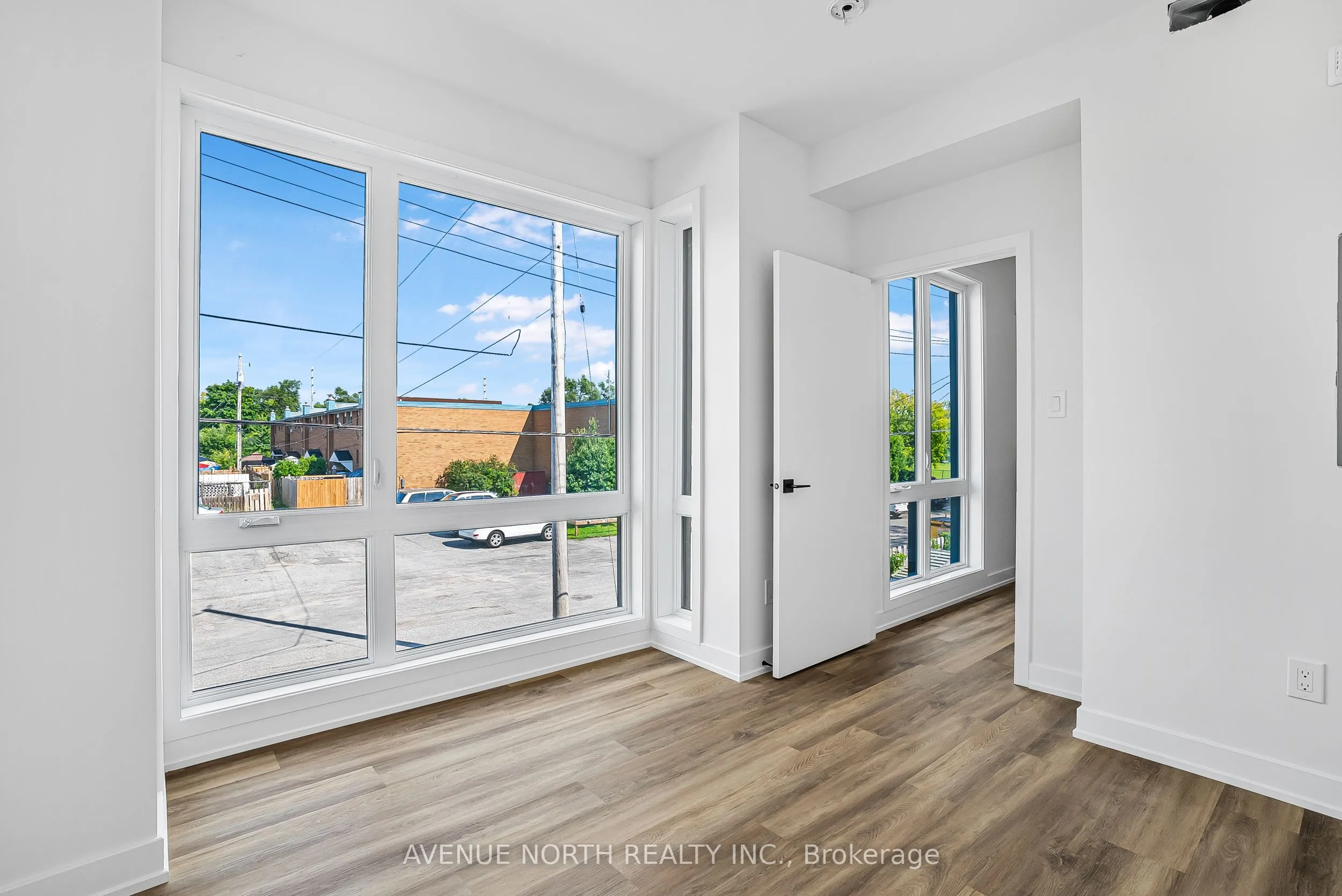 391 DIEPPE Street, #04