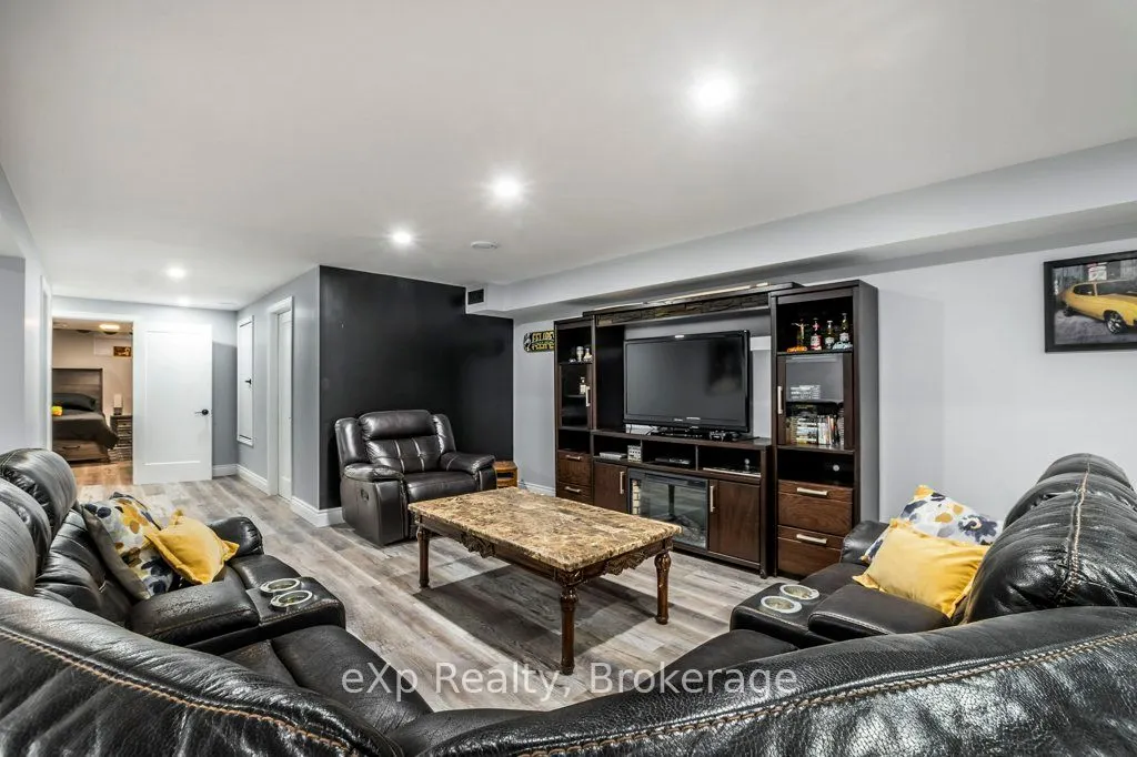 20 Brant Road Road