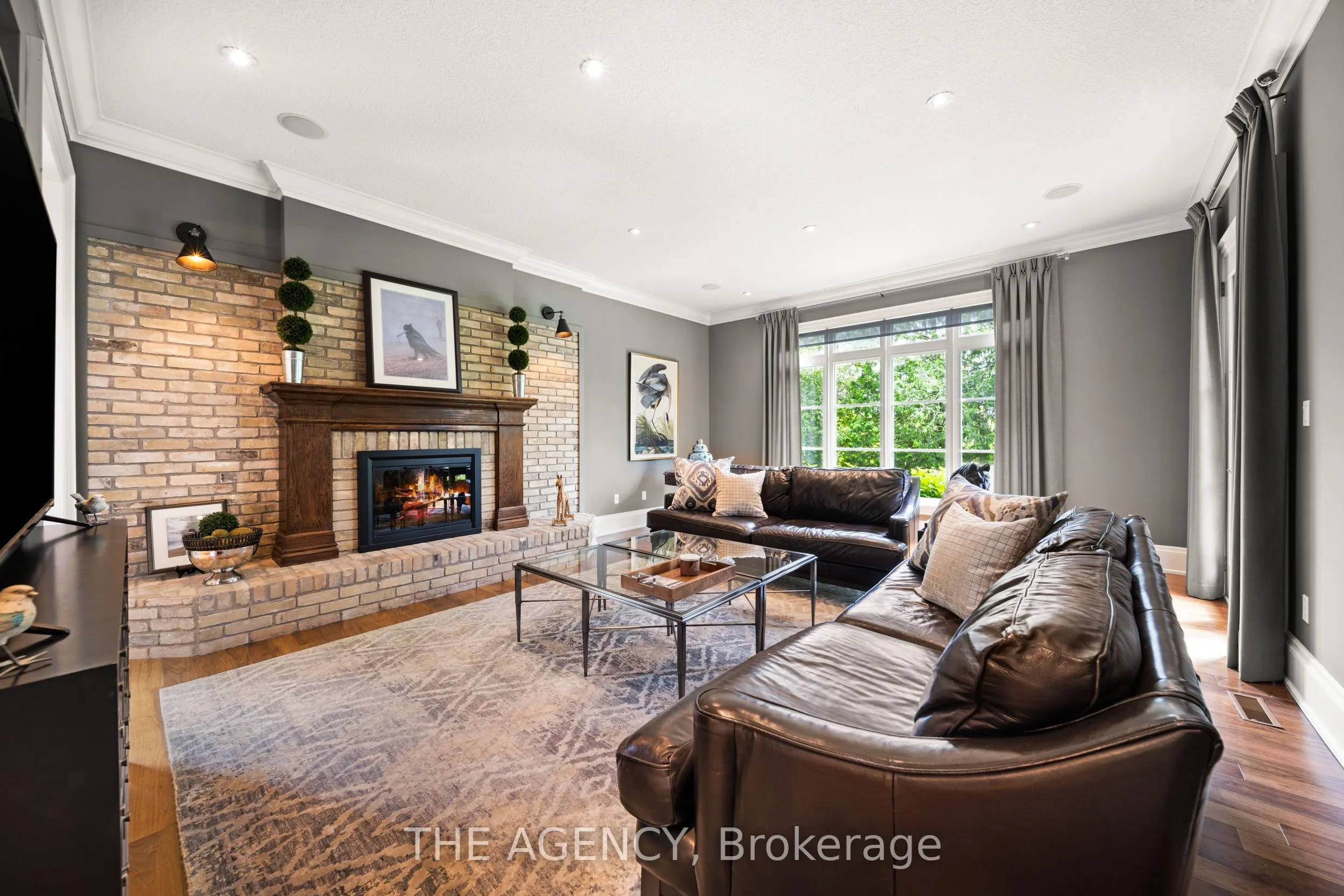 1577 Gloucester Road