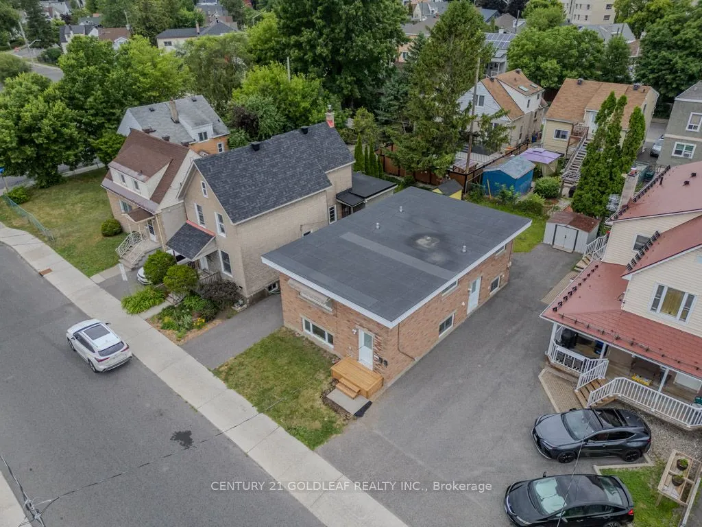 151 Montfort Street