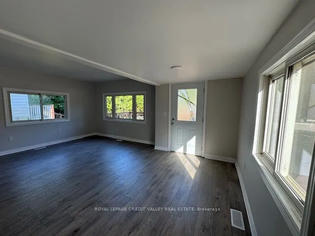 18 Park Boulevard, #18