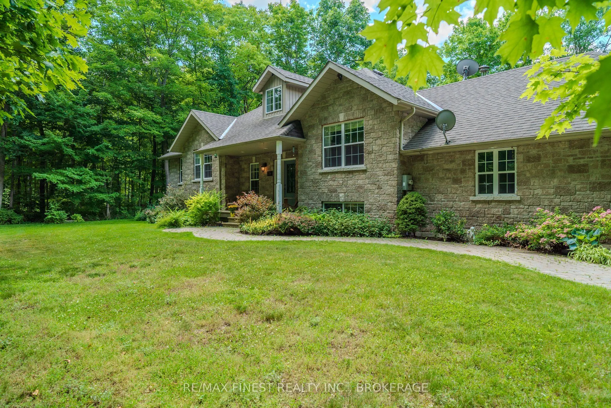 236 Cooke-Armstrong Road