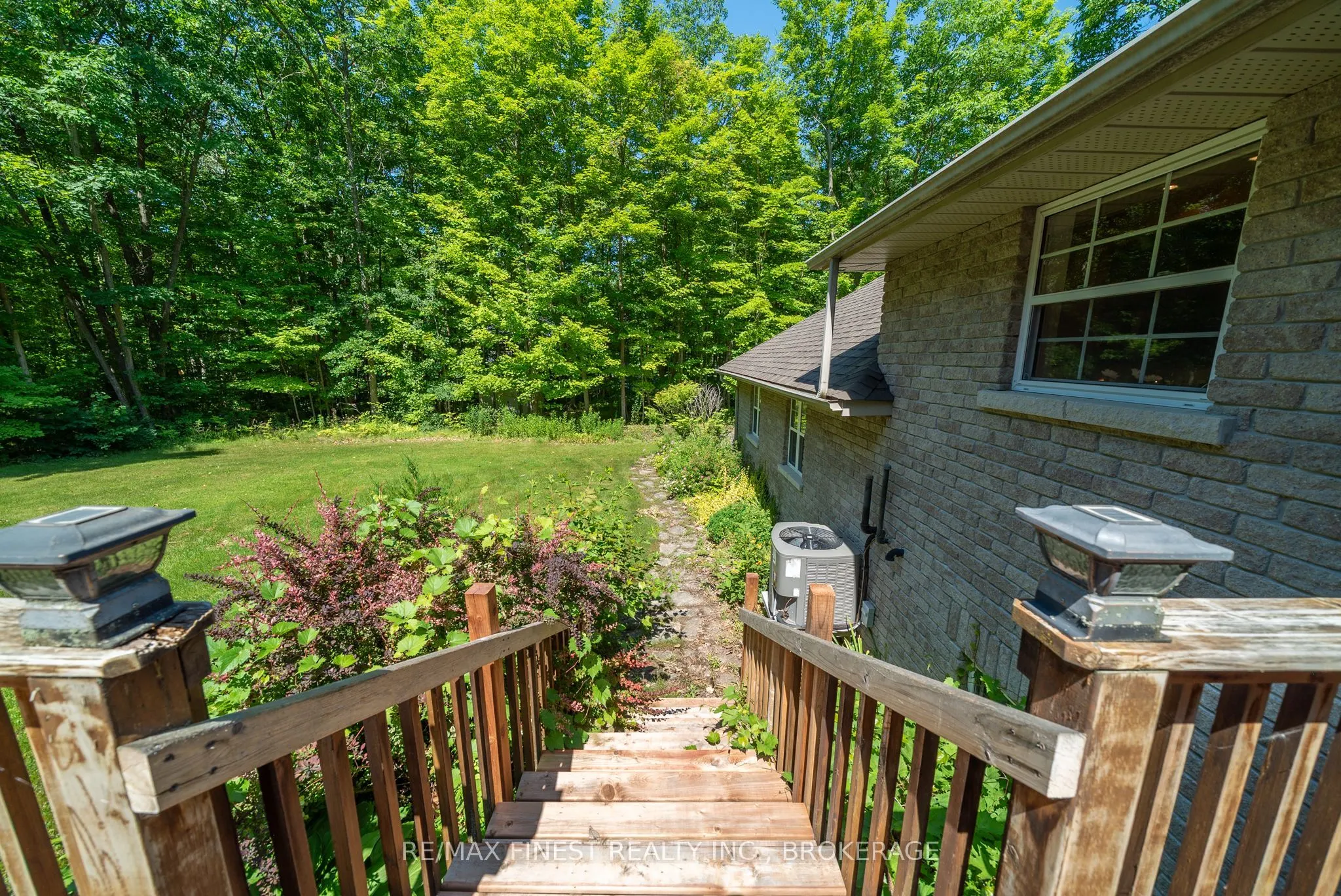 236 Cooke-Armstrong Road