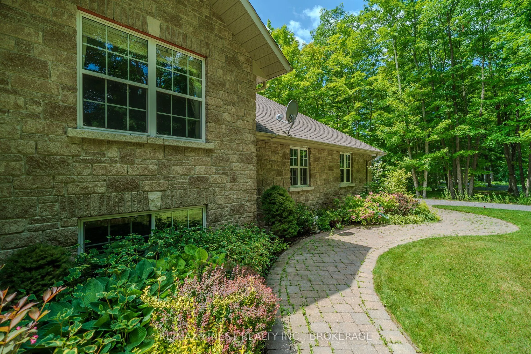 236 Cooke-Armstrong Road