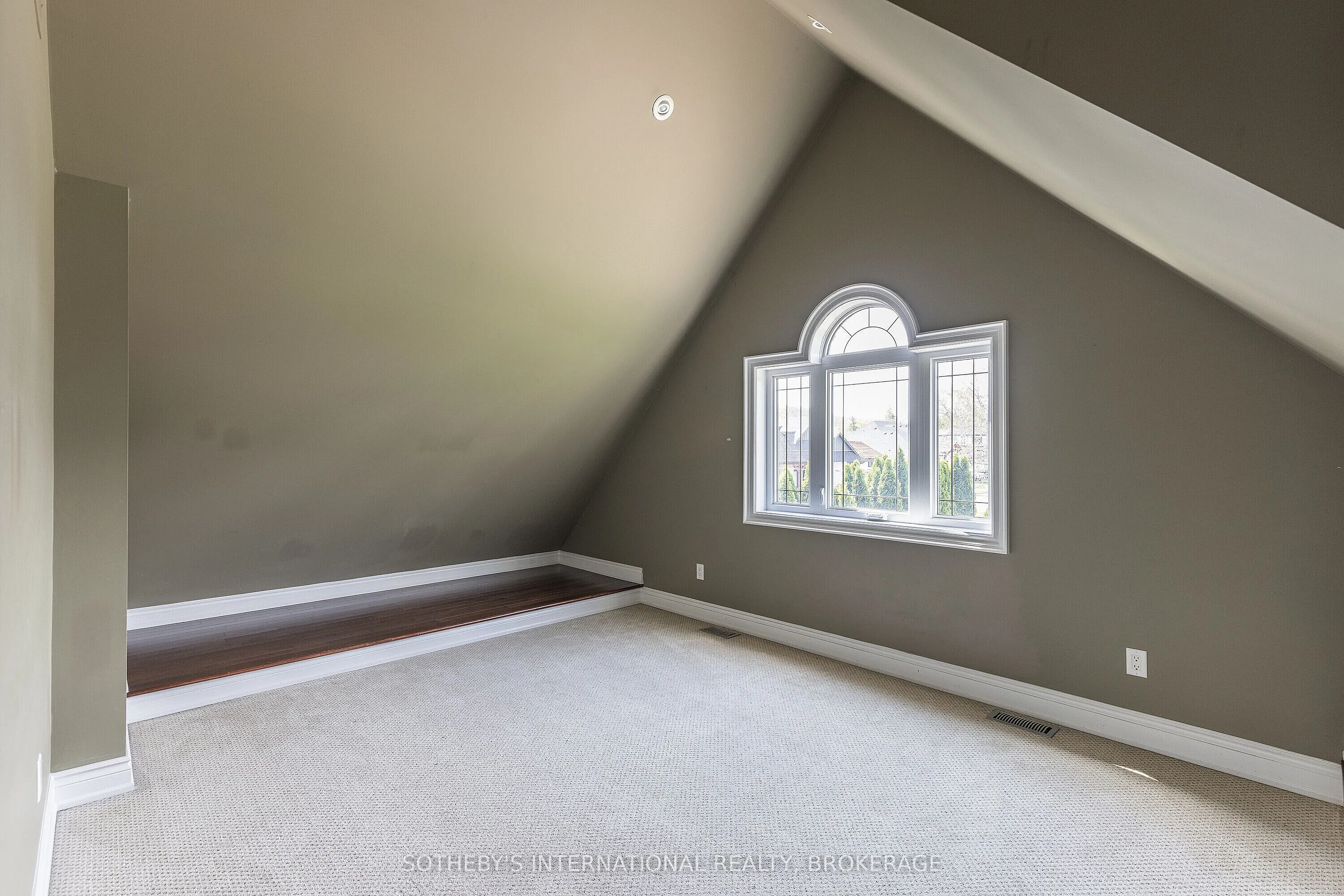 790 Warner Road