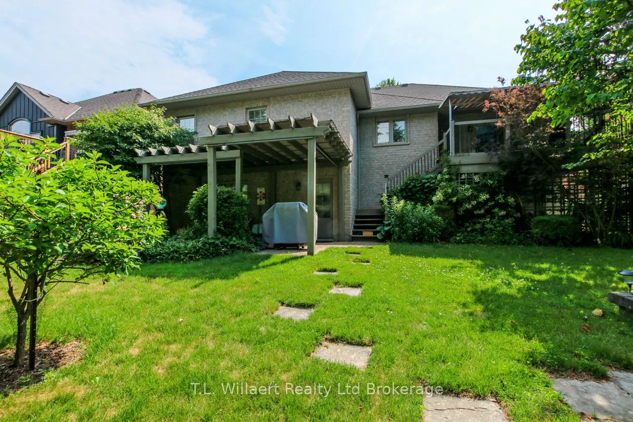 7 Lyndale Road