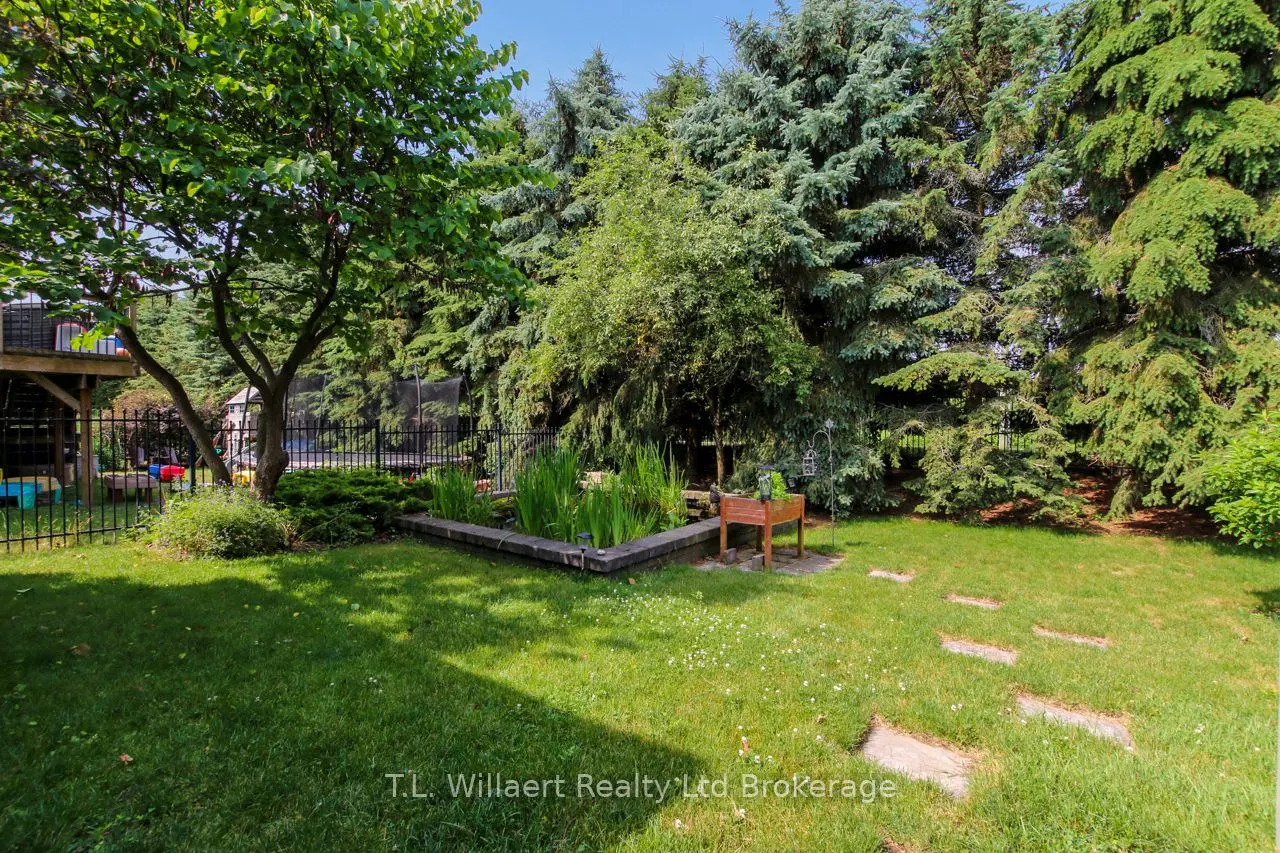 7 Lyndale Road