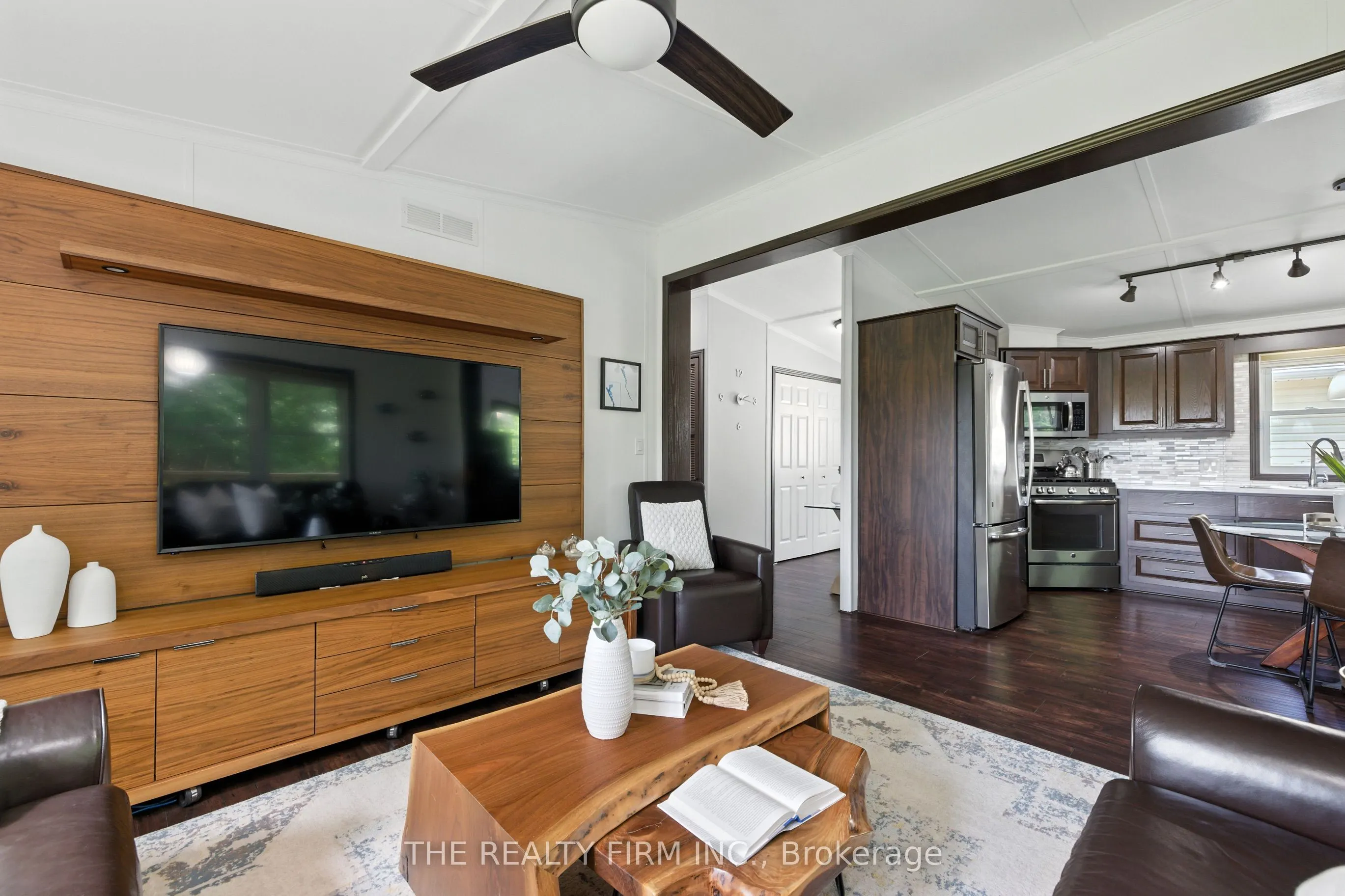 22790 Amiens Road, #1
