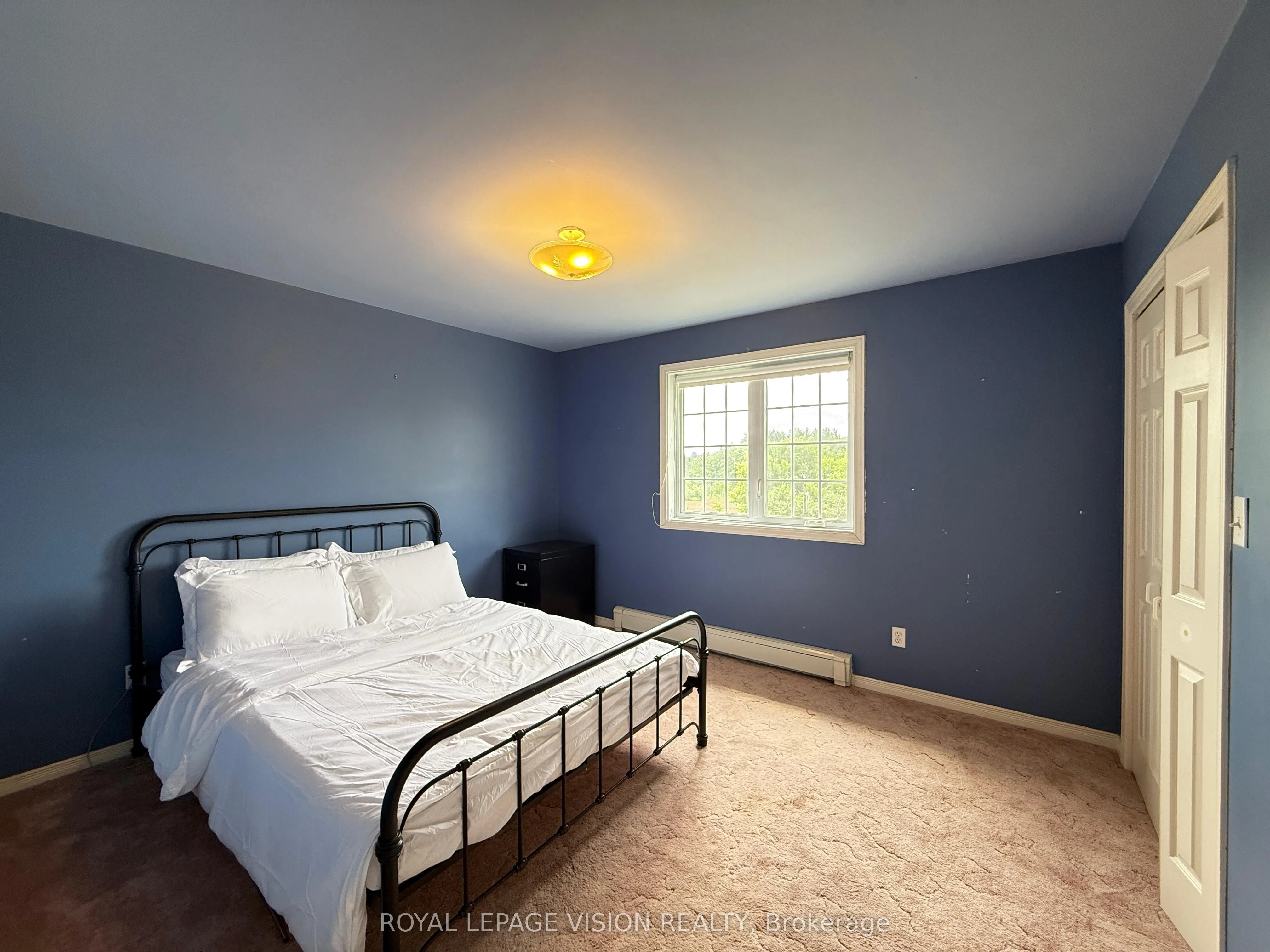 1304 Hunt Club Road, #Land + Bldg