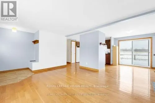 1304 Hunt Club Road, #Land + Bldg
