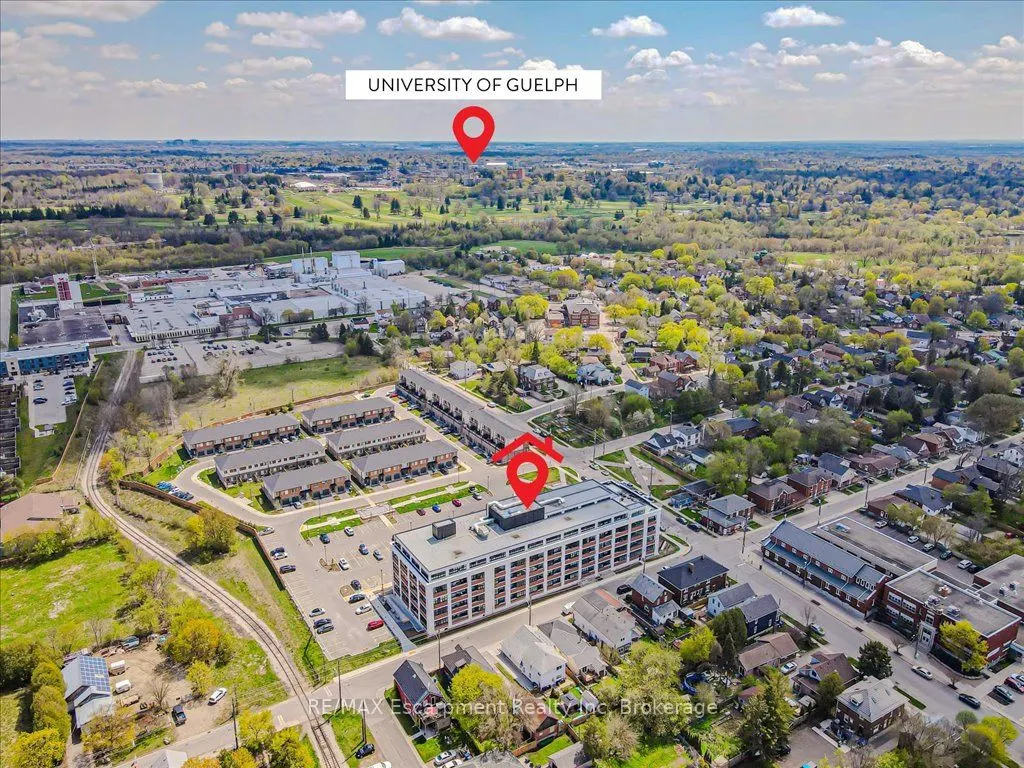 120 Huron Street, #528
