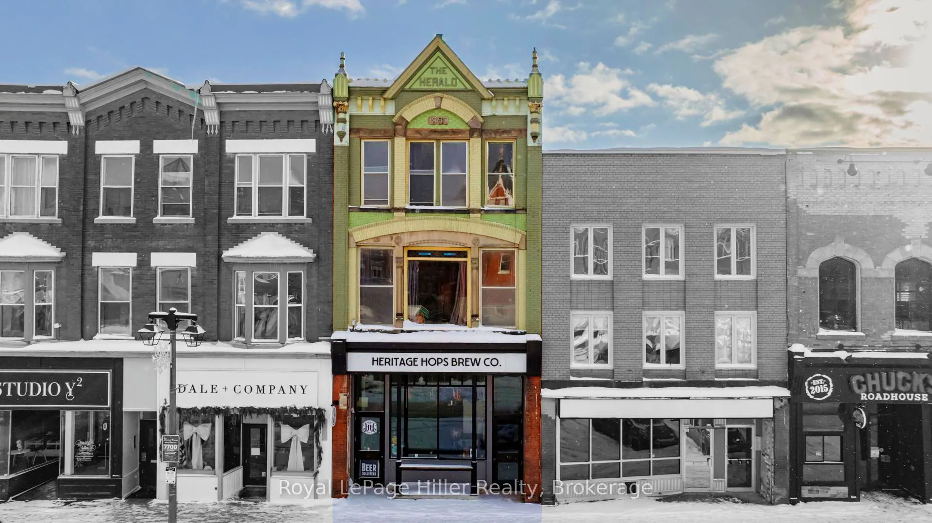 21 Market Place