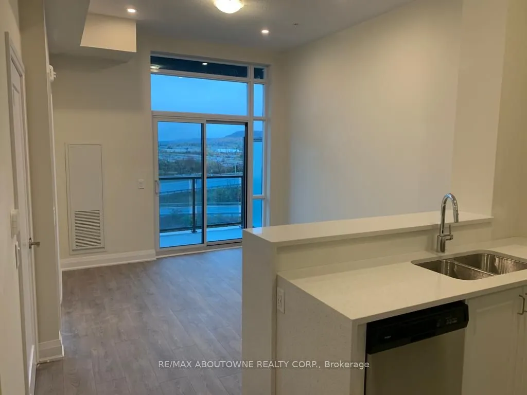 16 Concord Place, #621
