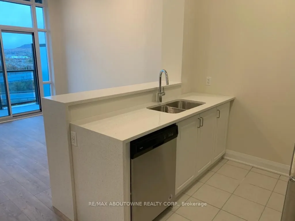 16 Concord Place, #621