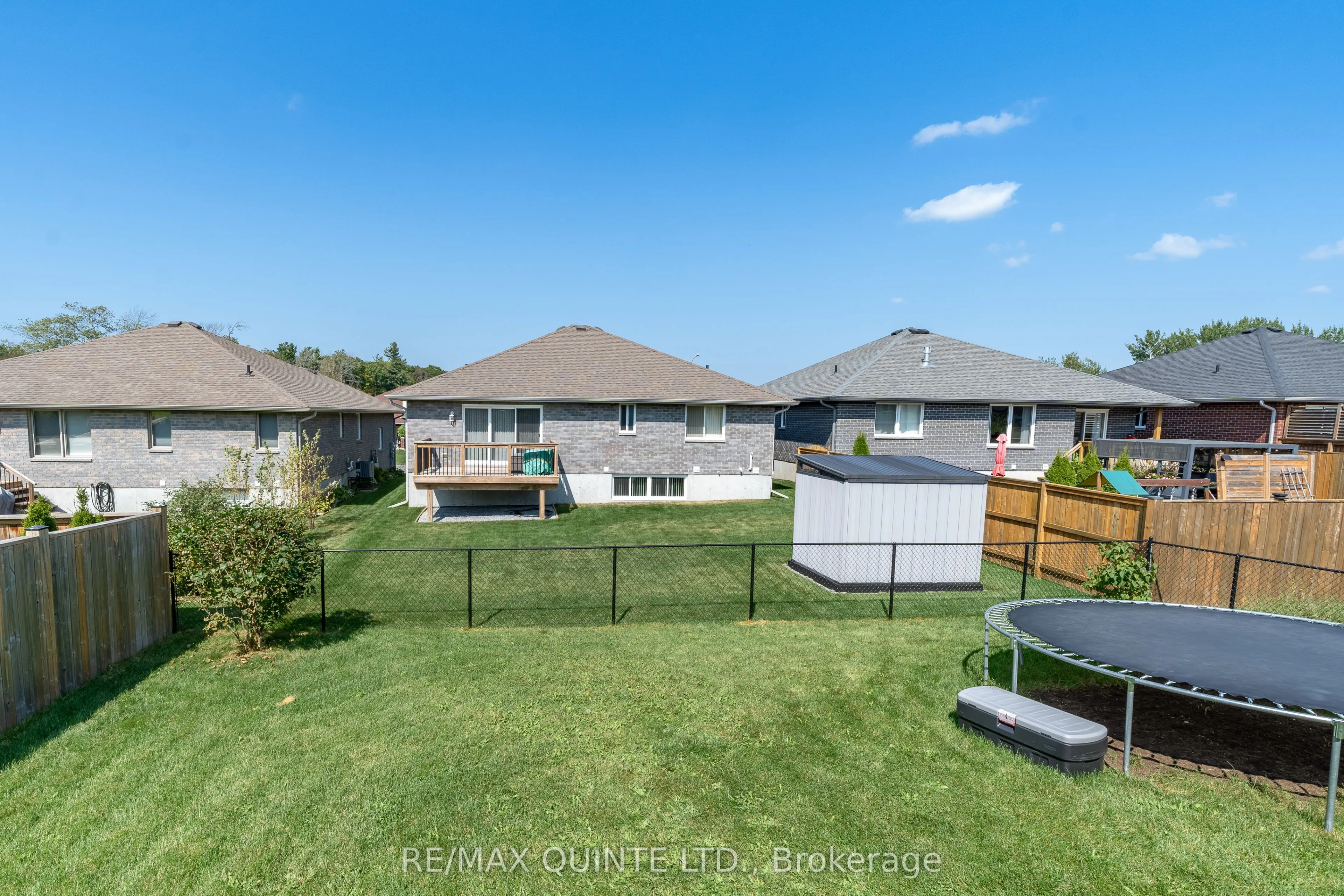 56 McIntosh Crescent