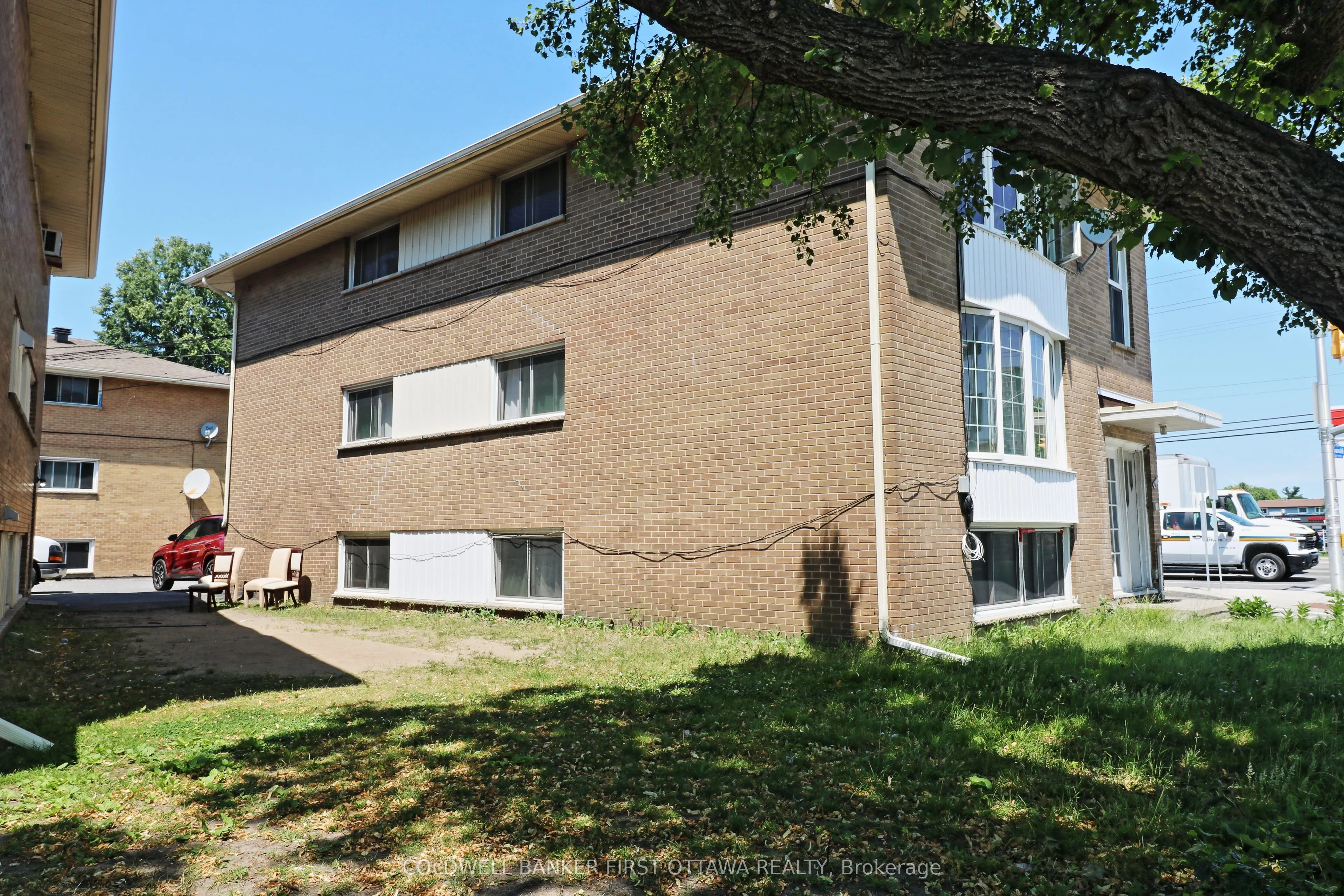 609 Donald Street