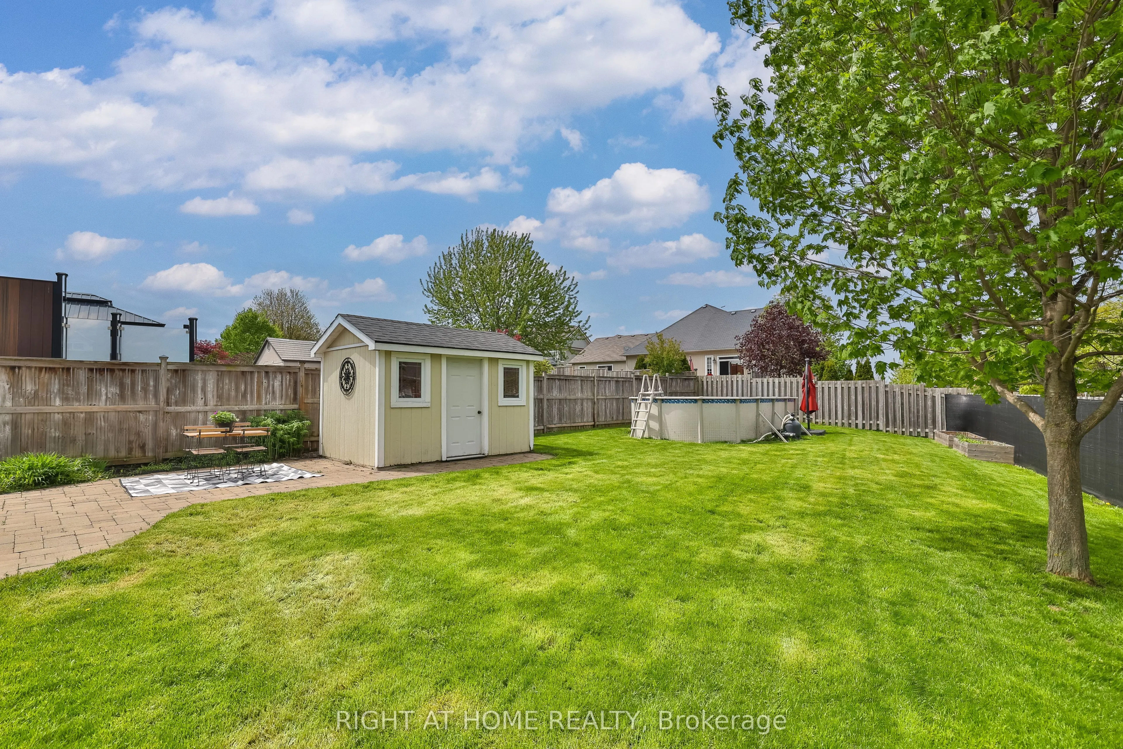 823 Greenly Drive