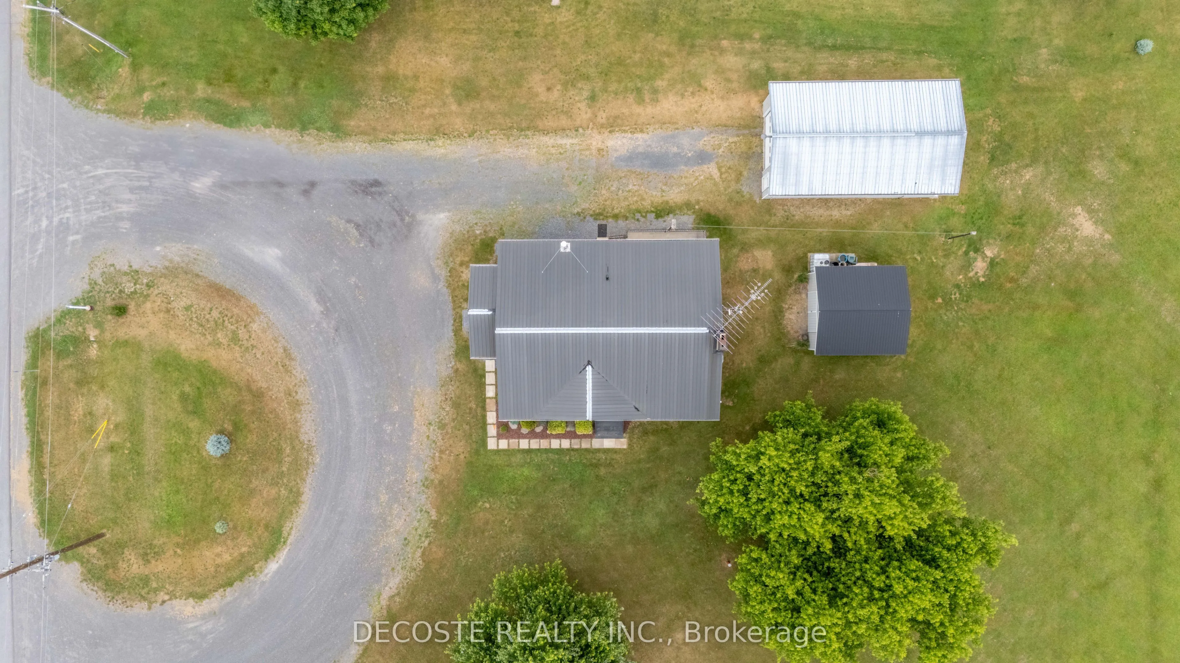 20330 Lochiel Road