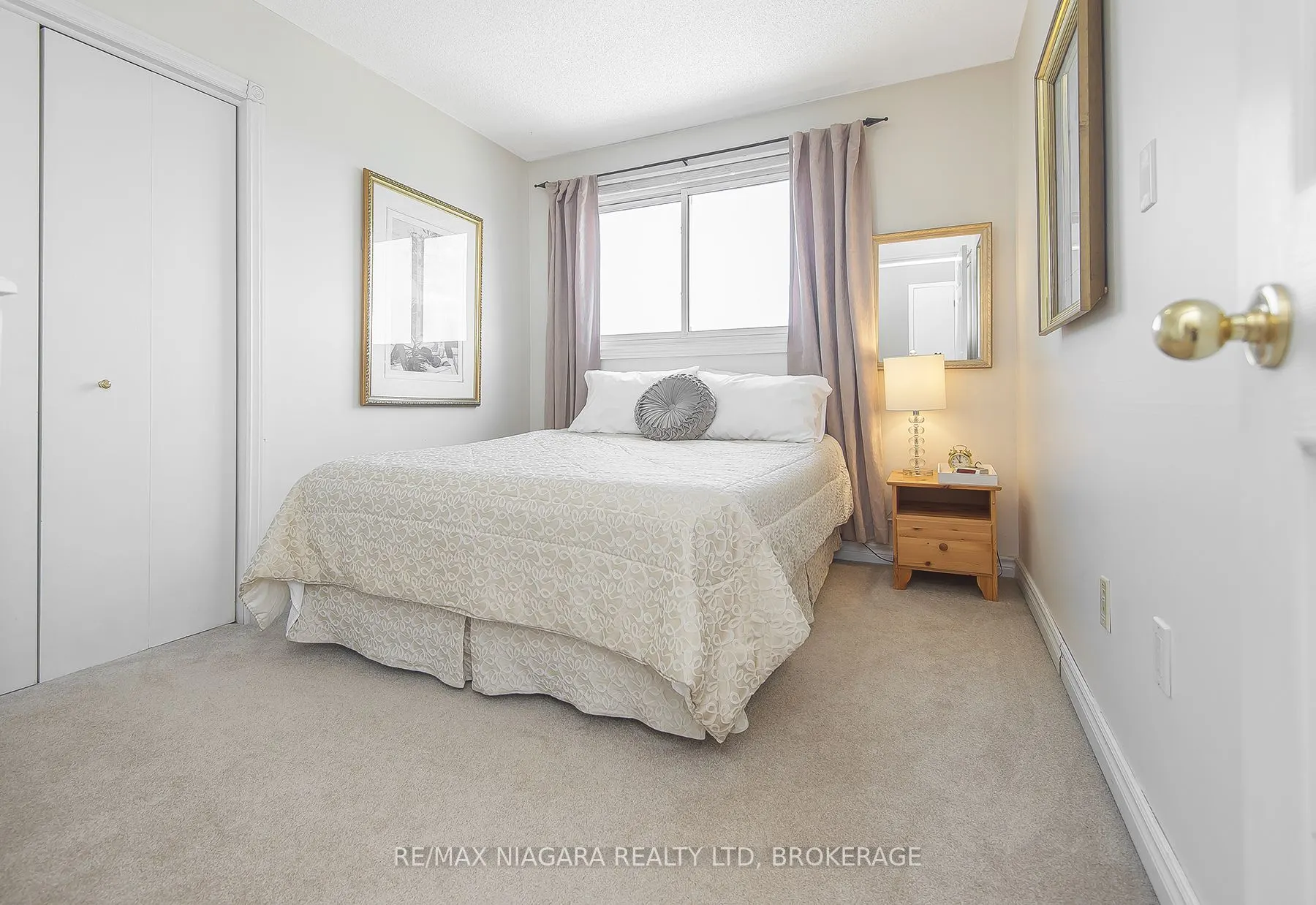 38 Banburry Crescent