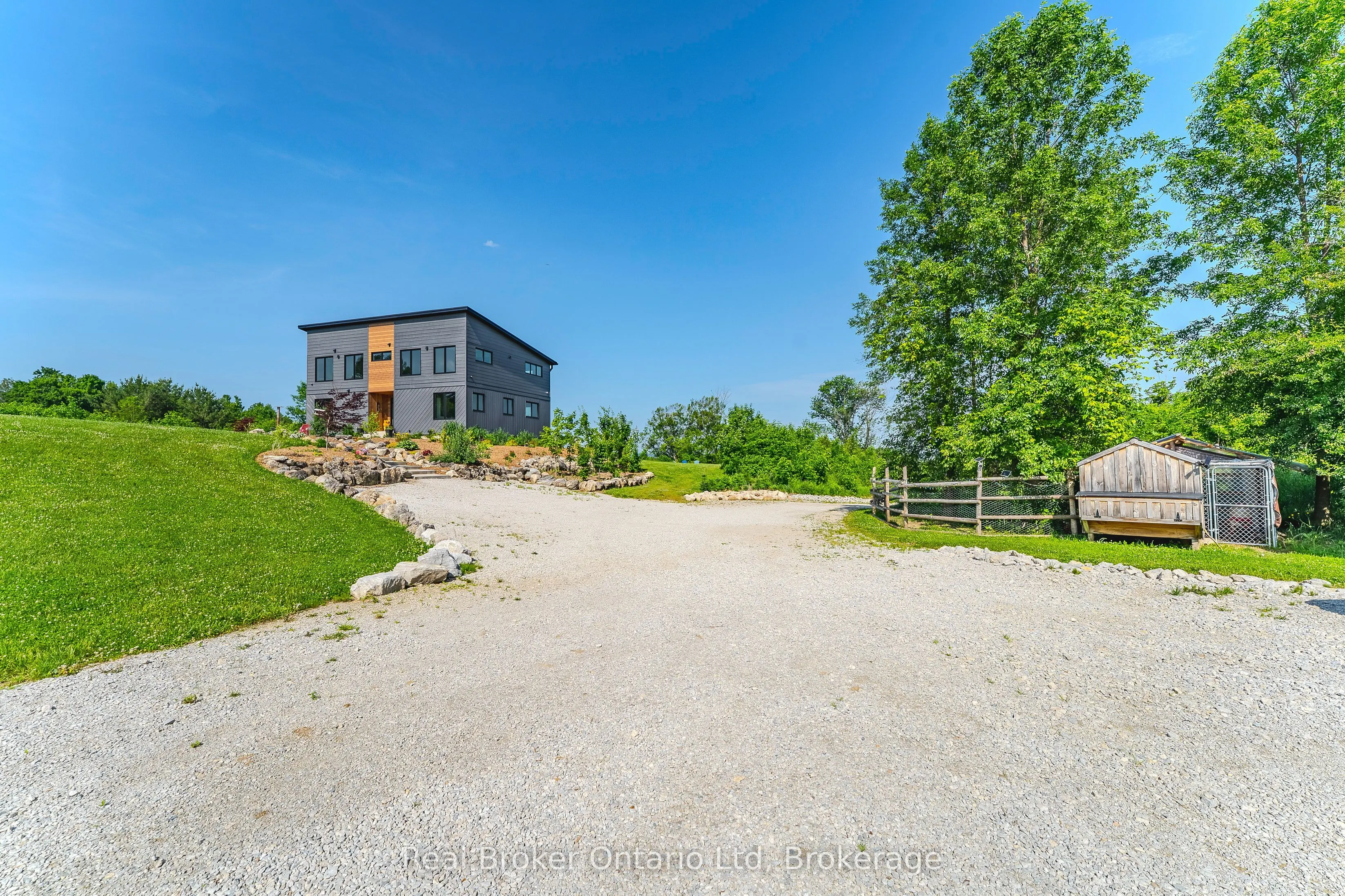 359801 Bayshore Road