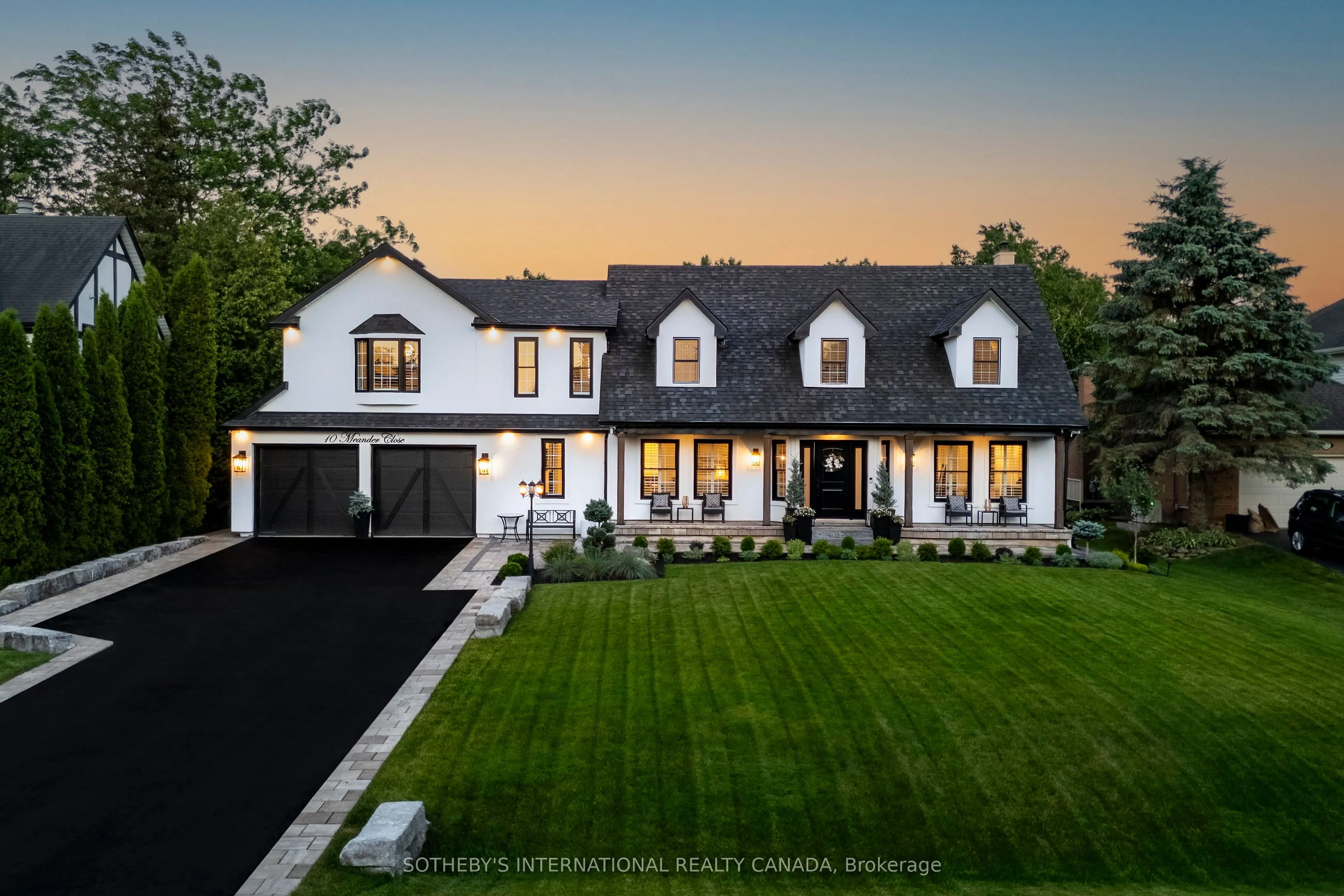 10 Meander Close
