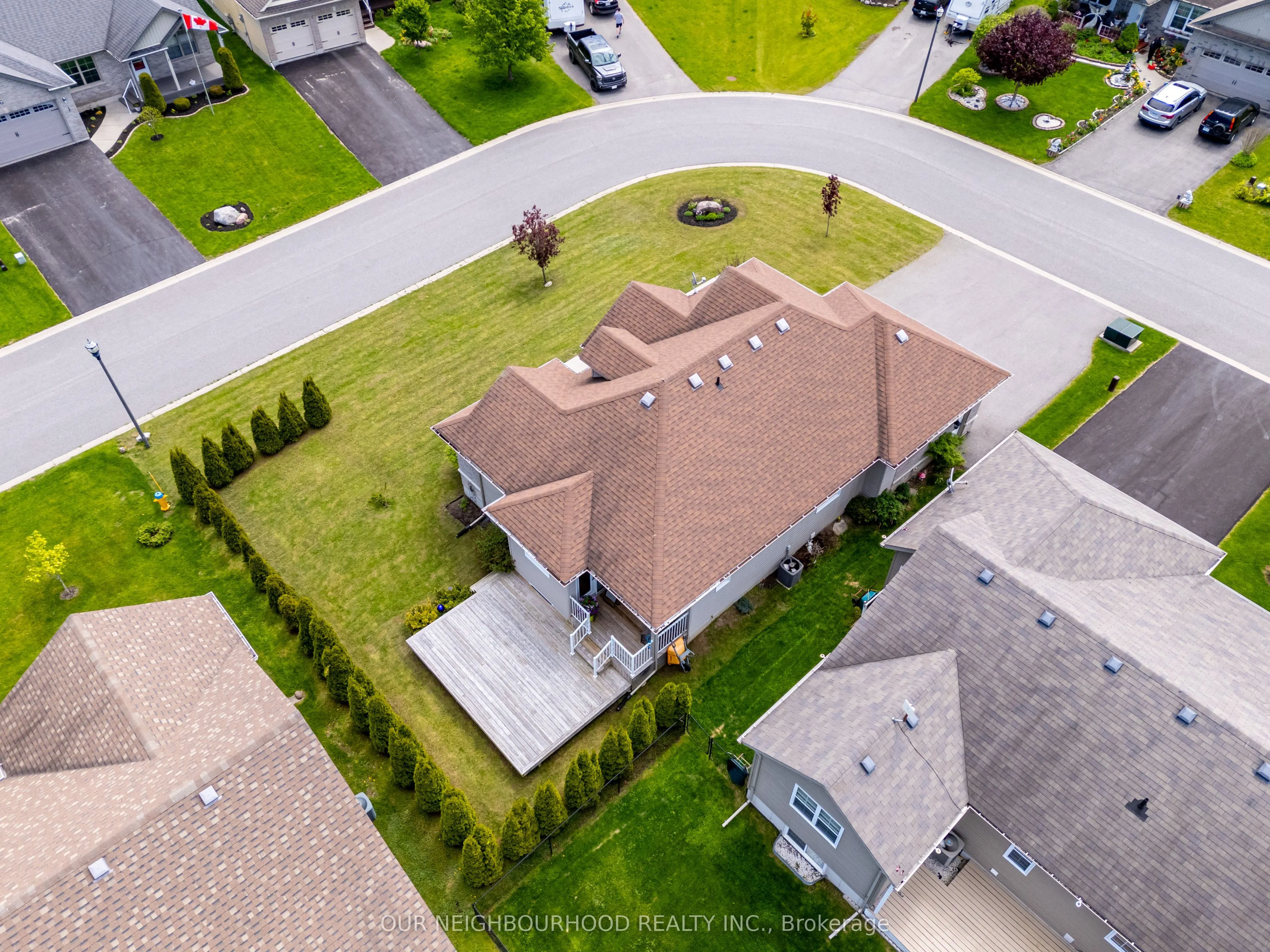 16 Cortland Crescent