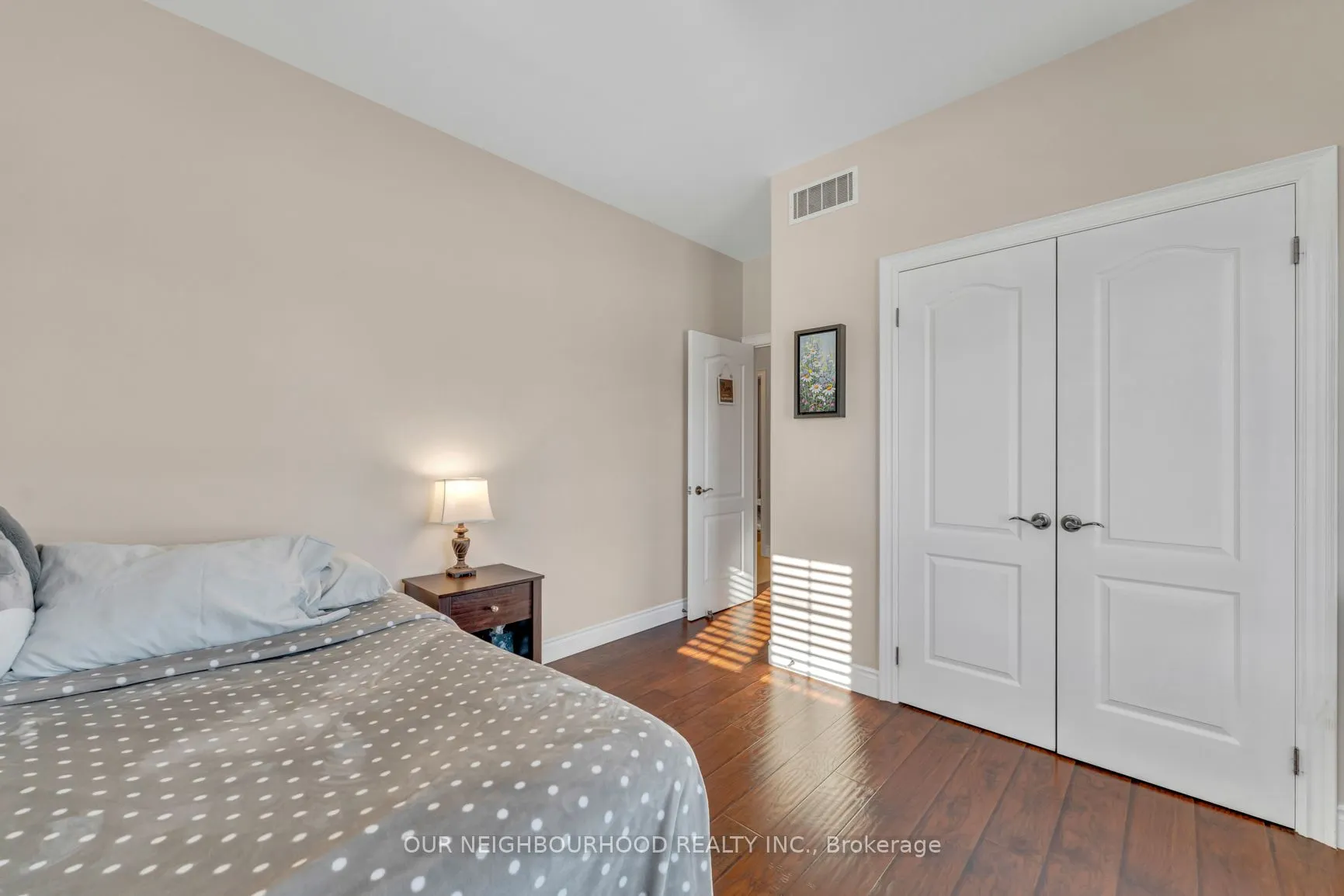 16 Cortland Crescent