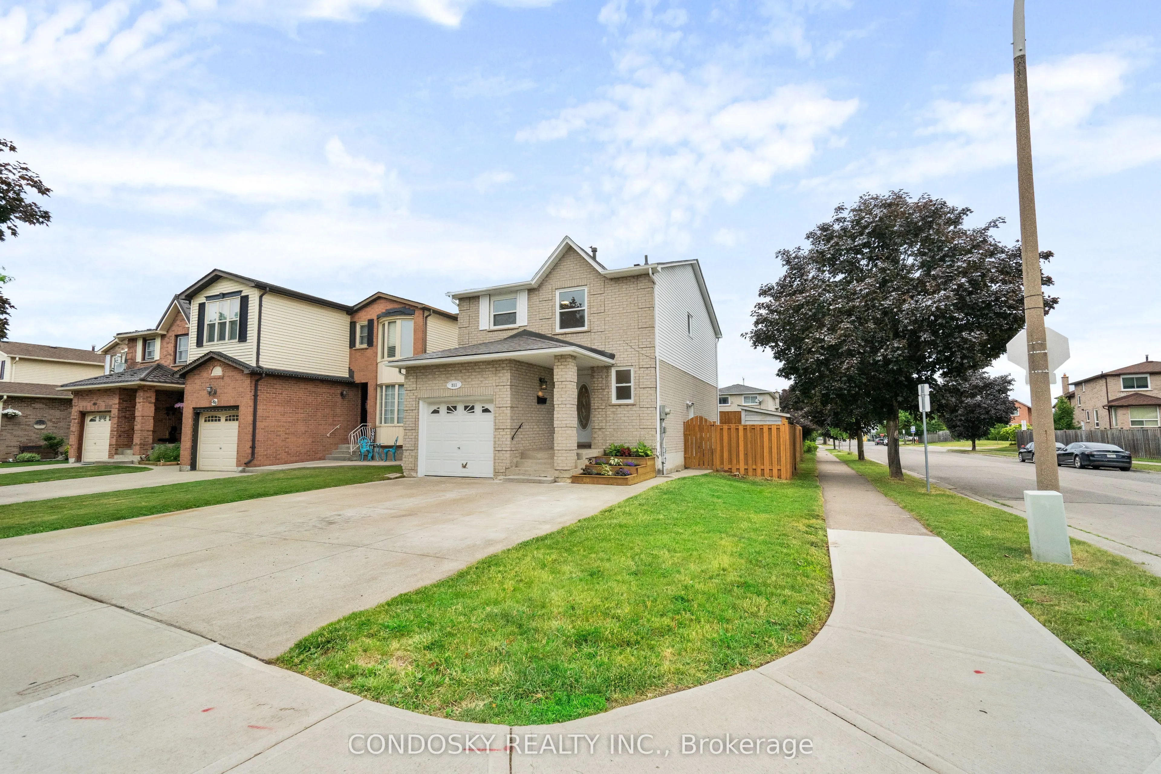 311 Macintosh Drive