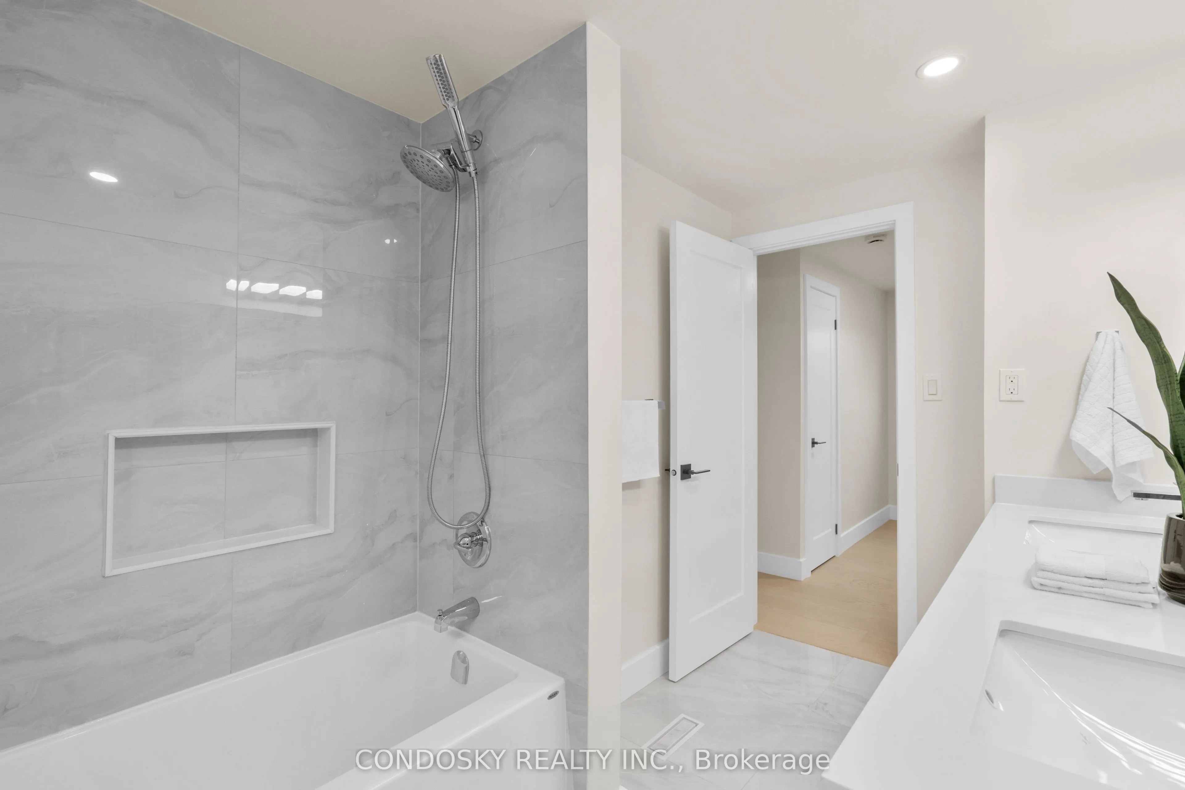 311 Macintosh Drive