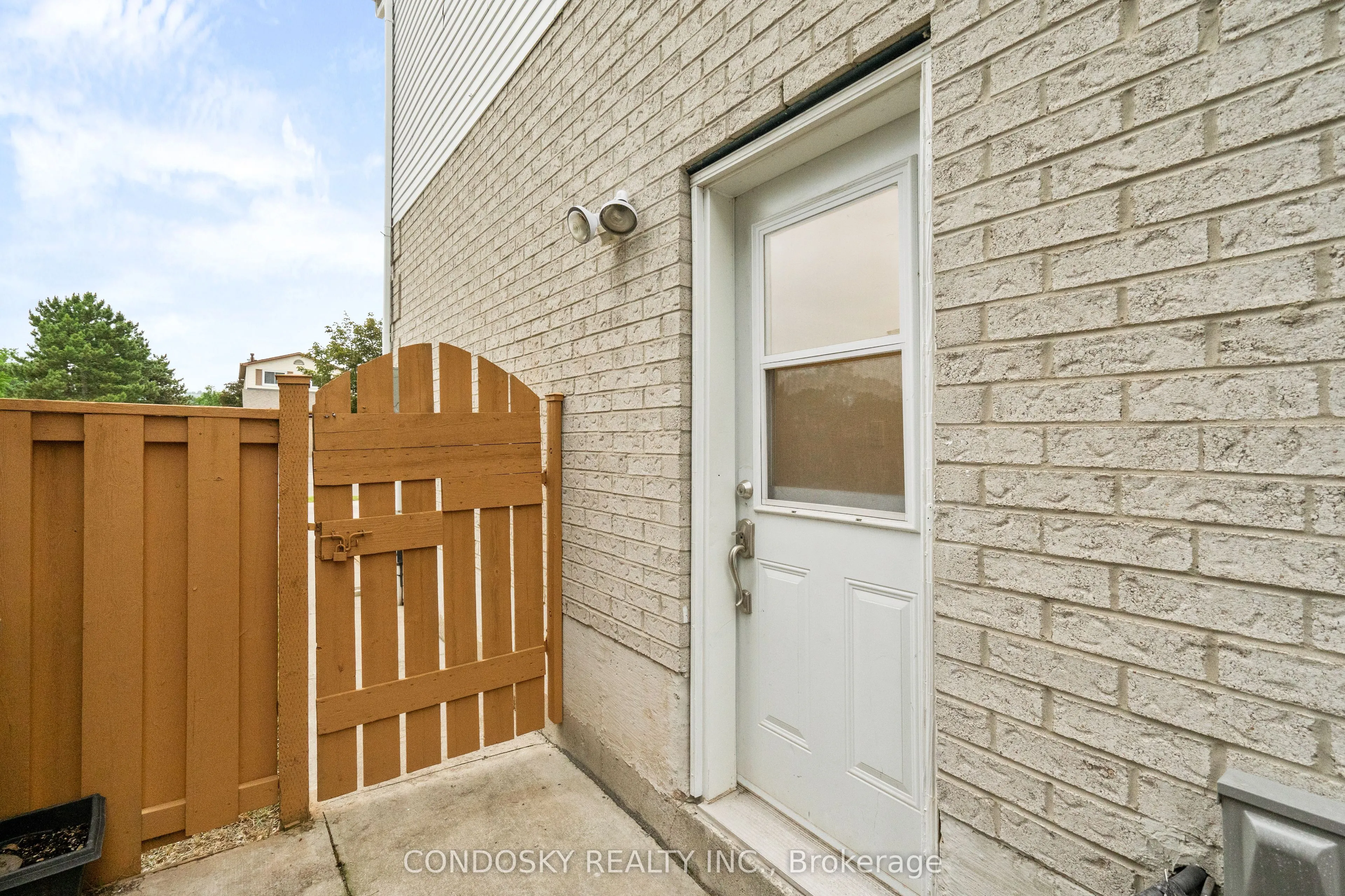 311 Macintosh Drive
