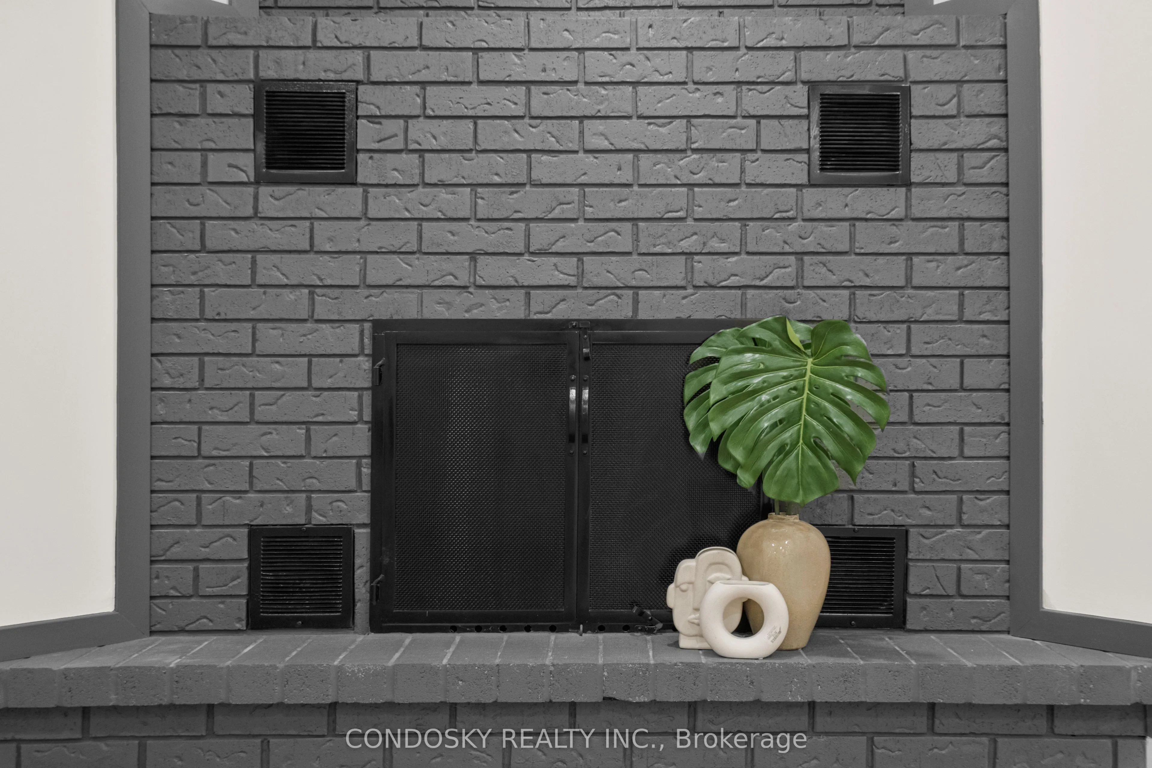 311 Macintosh Drive