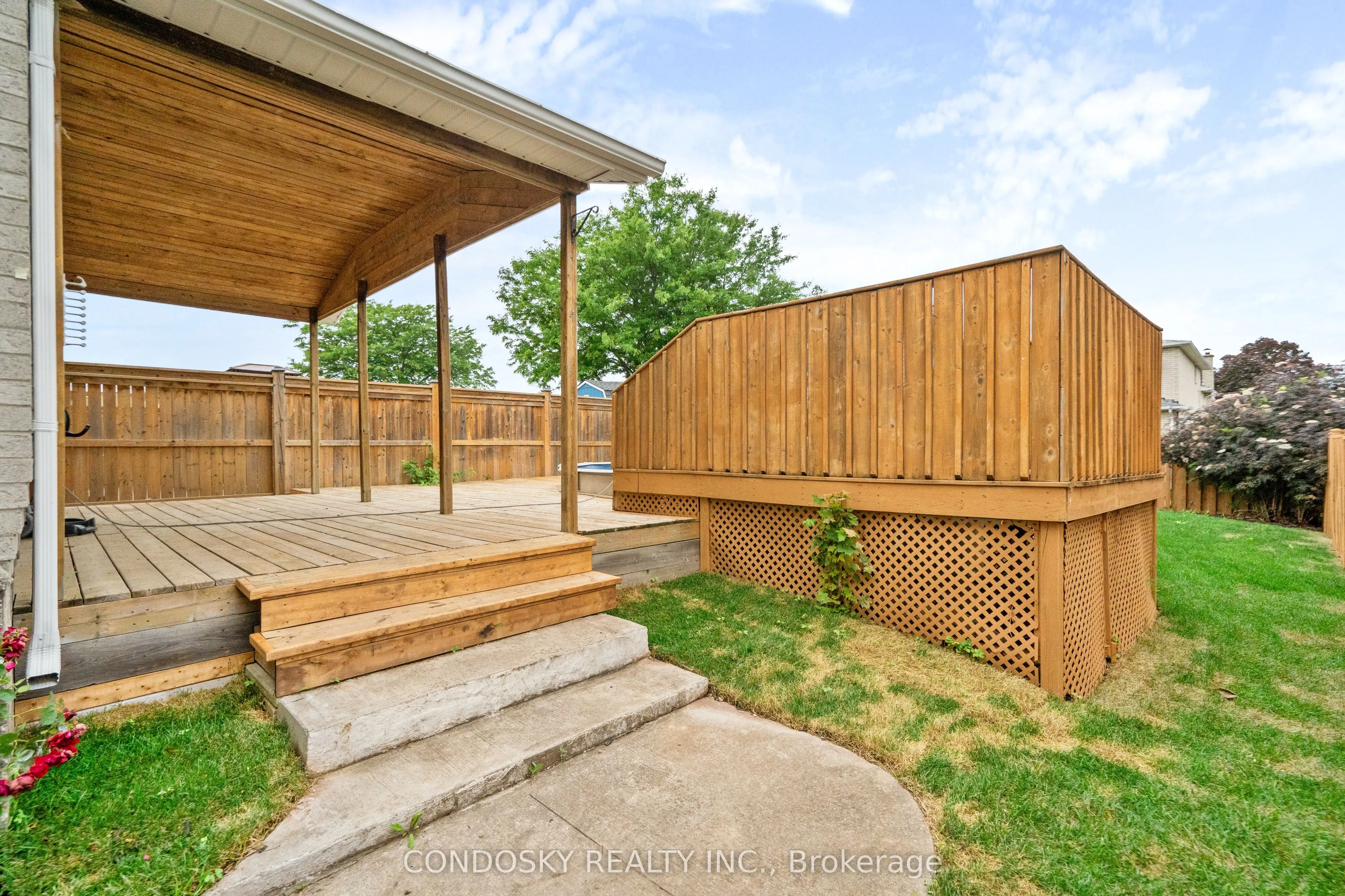 311 Macintosh Drive