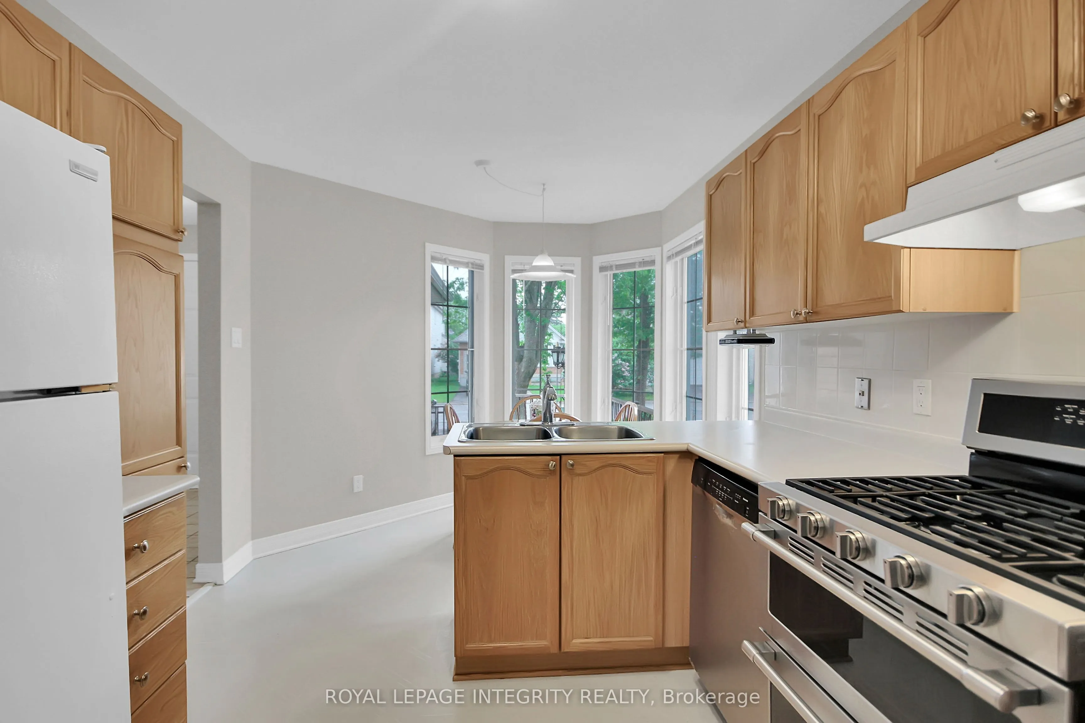 22 Halkirk Avenue
