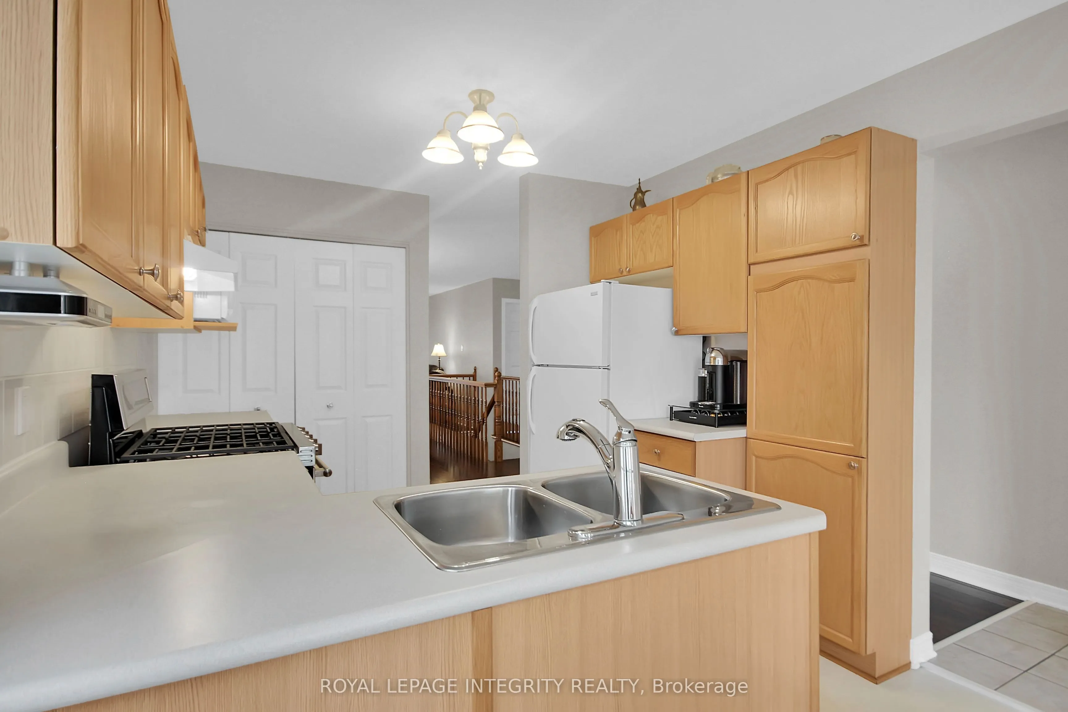 22 Halkirk Avenue