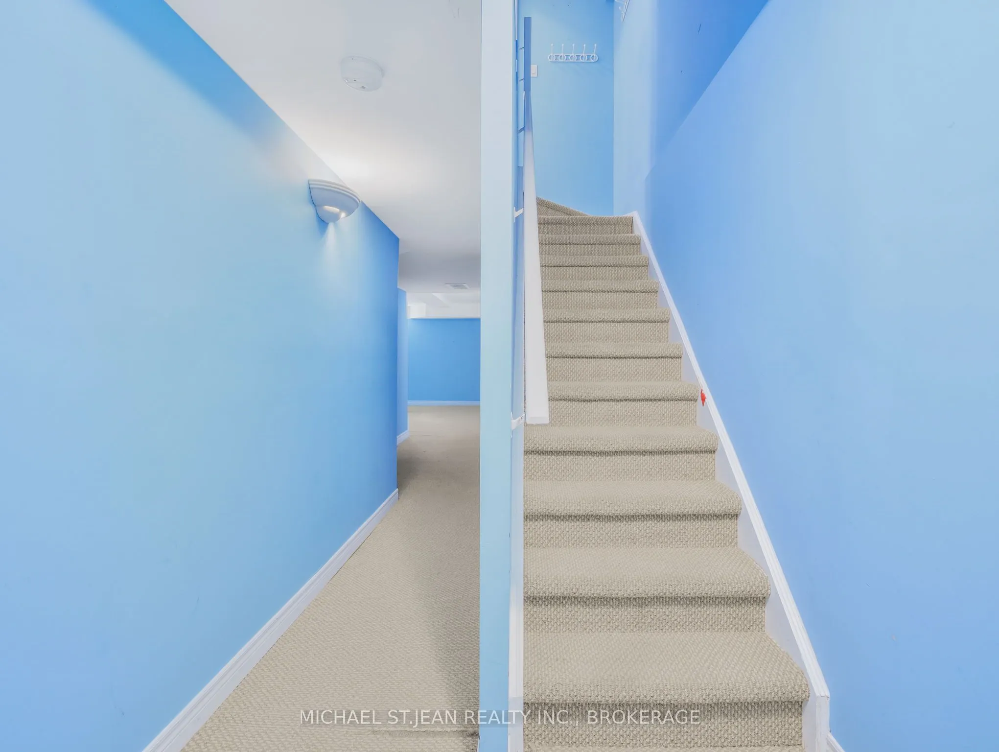 20 McConkey Crescent #90