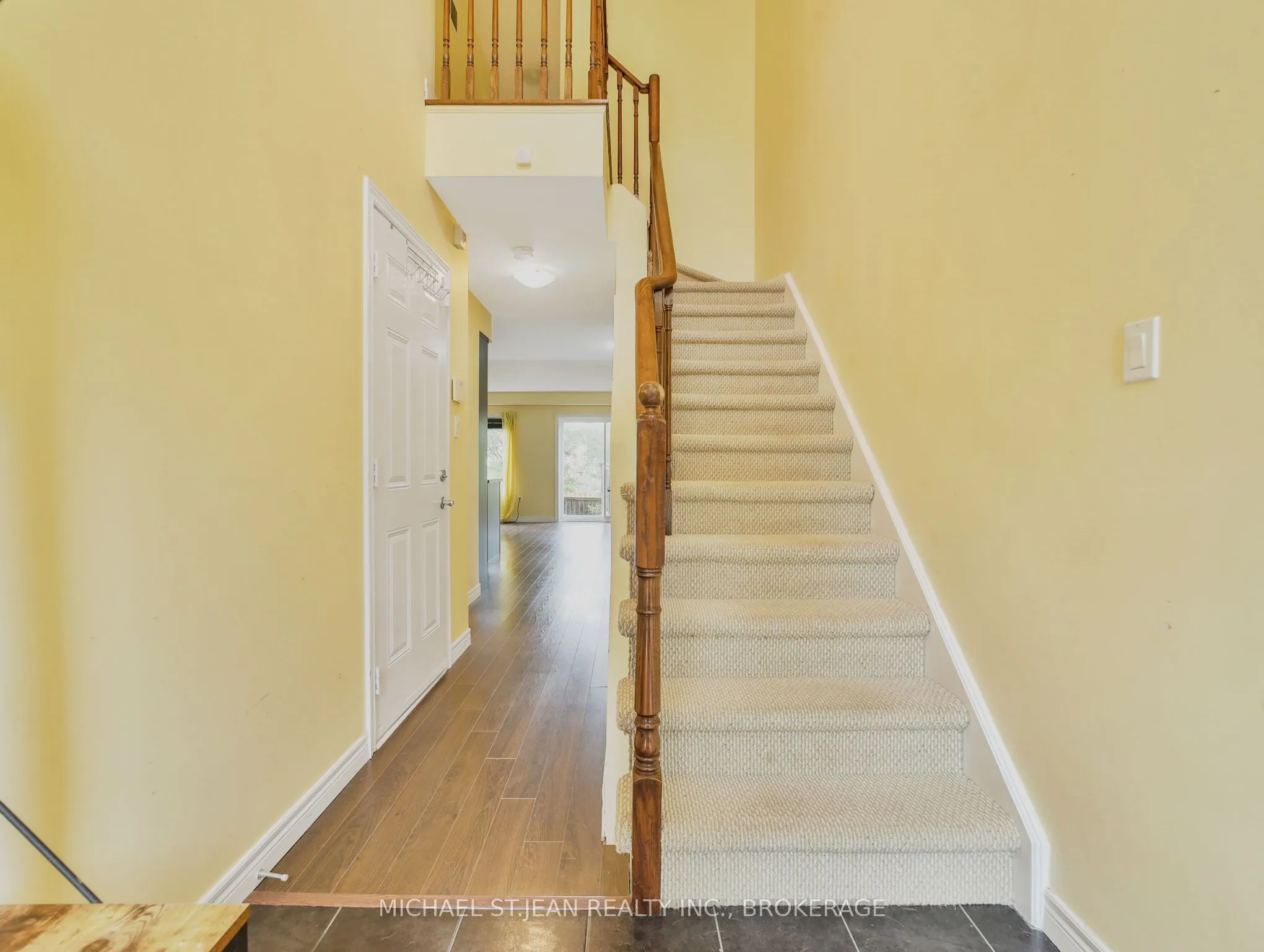 20 McConkey Crescent #90