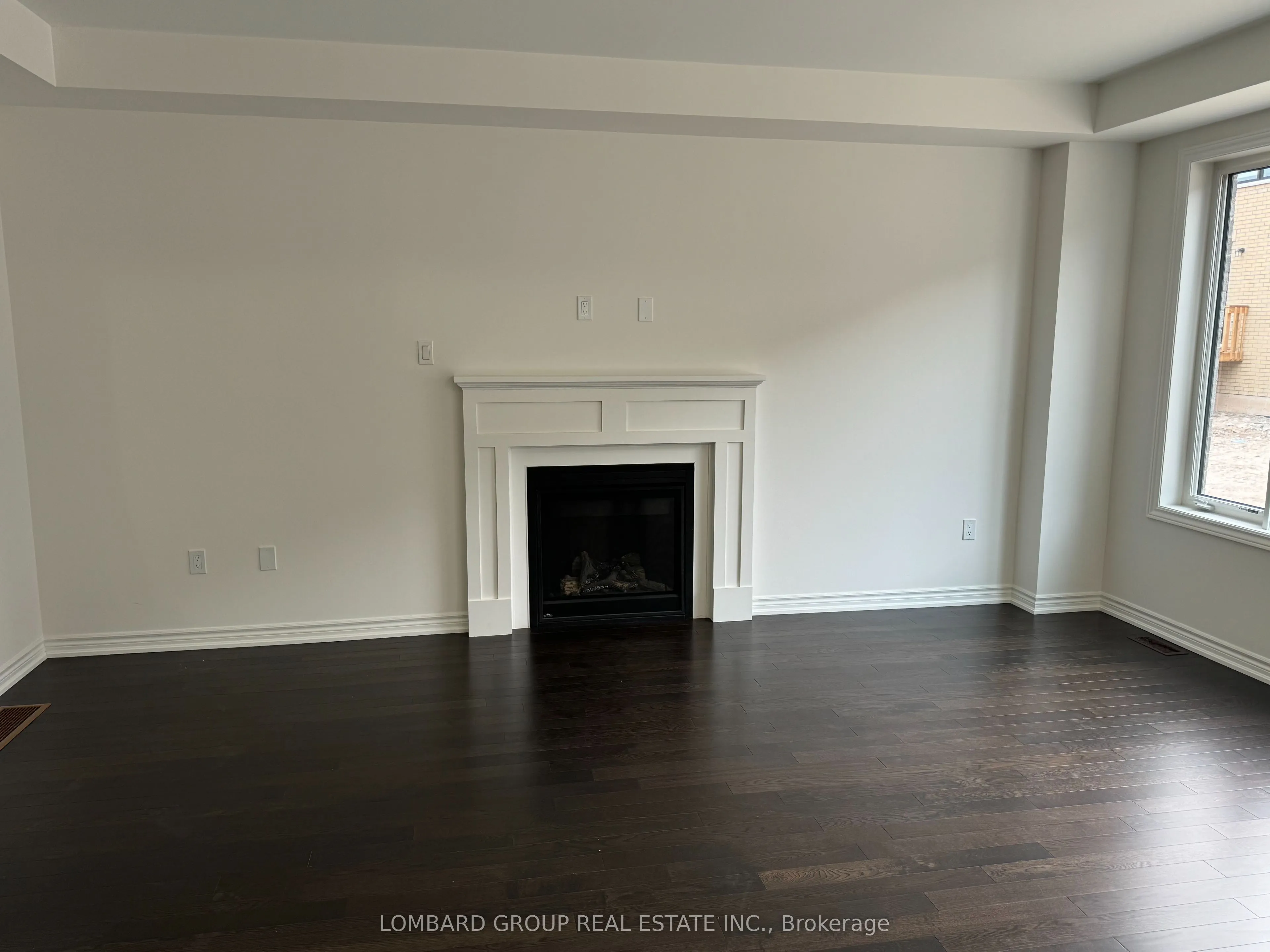21 Stanley Leitch Drive